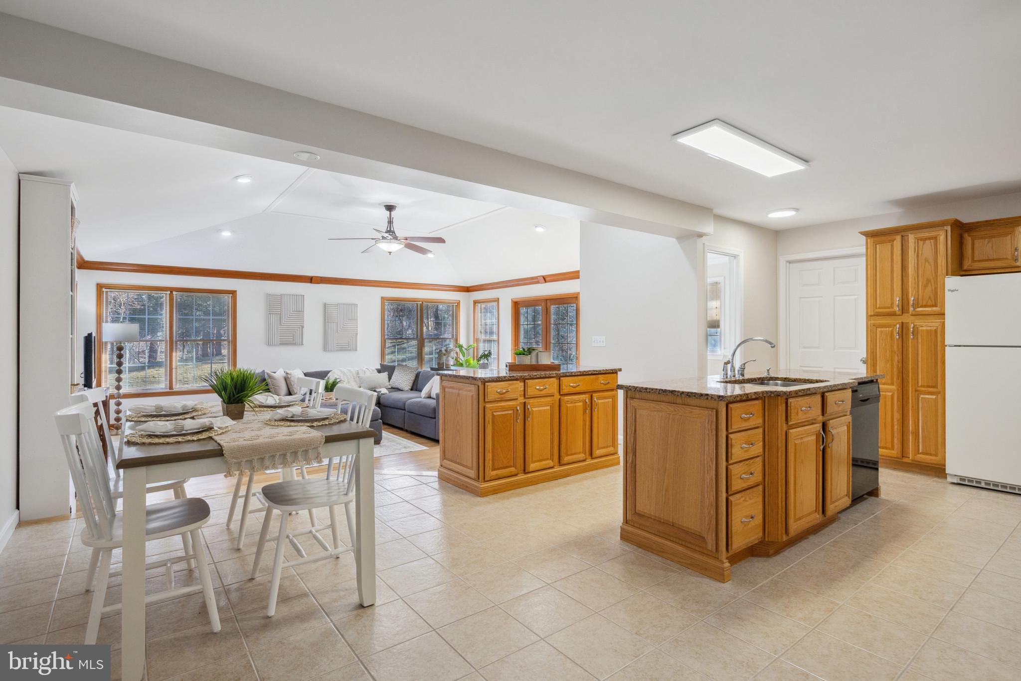 BRAMPTON HILLS - Residential