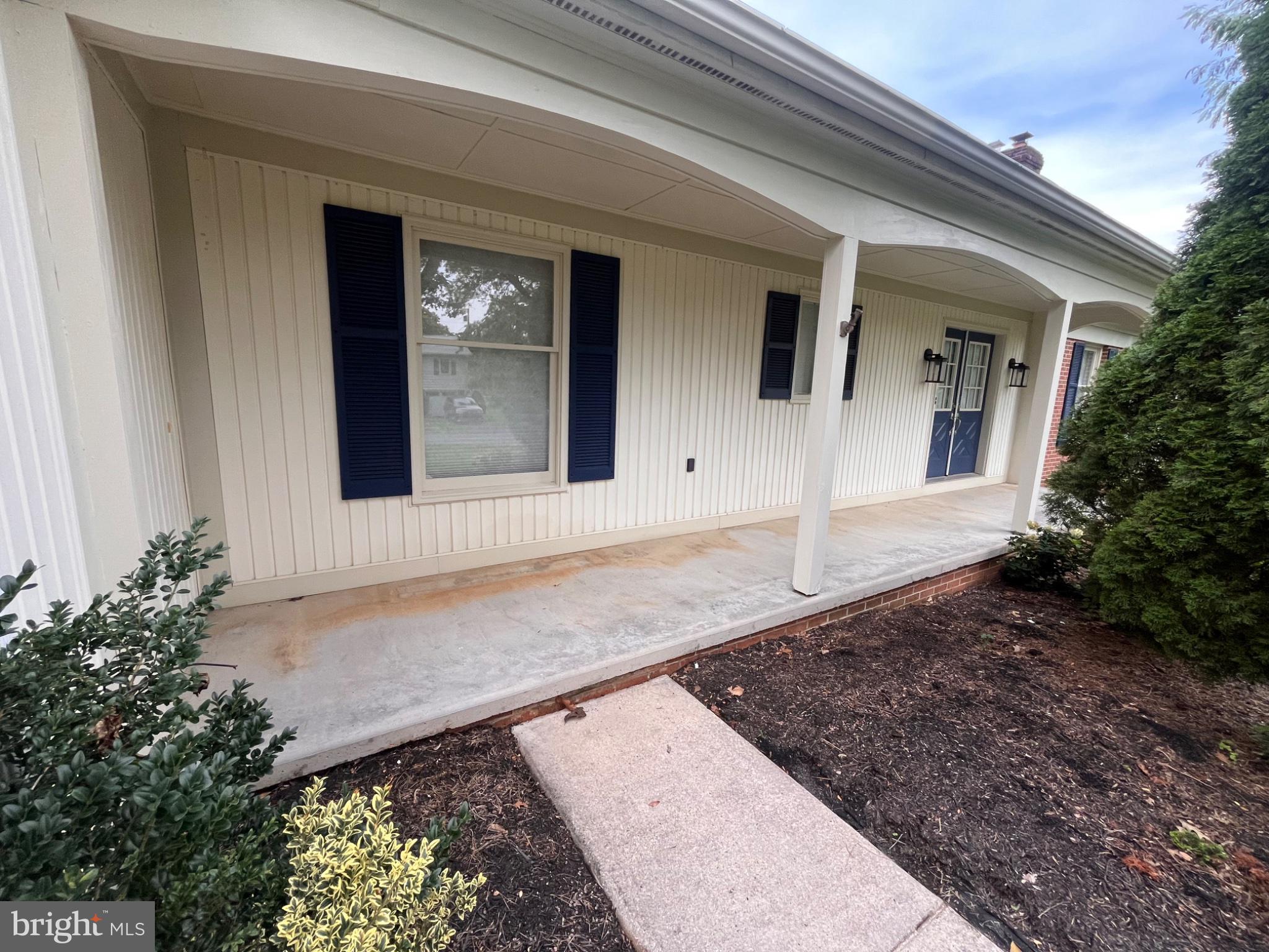 2311 SPRINGFIELD DRIVE