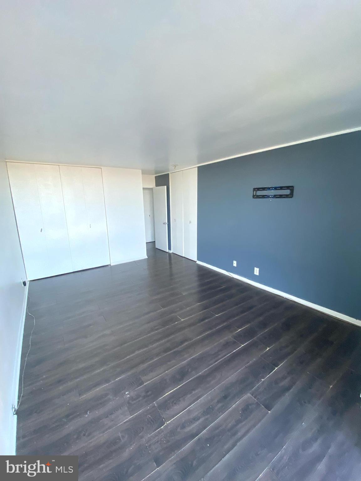 RIVER PARK - Residential