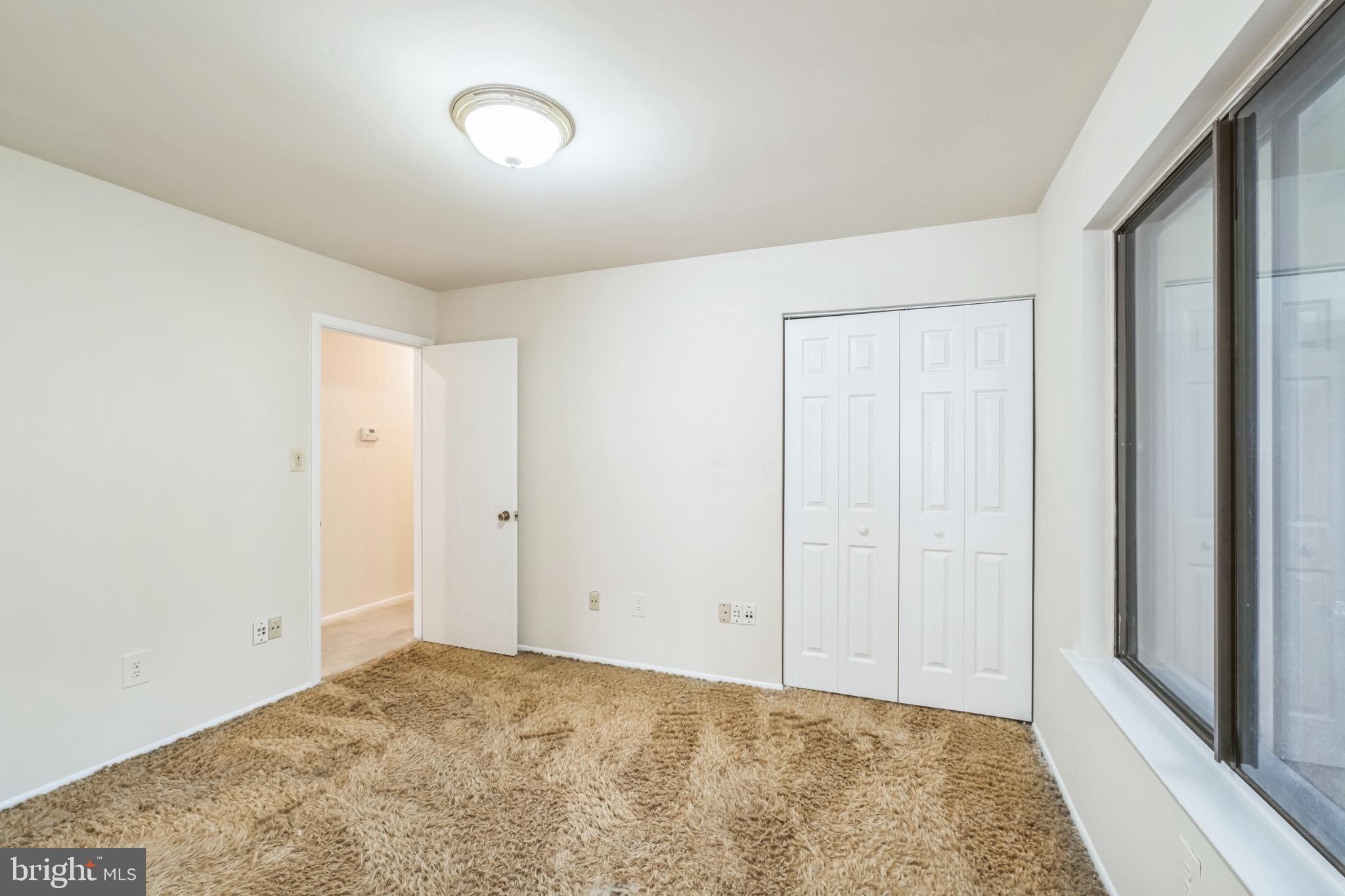 BENT TREE - Residential