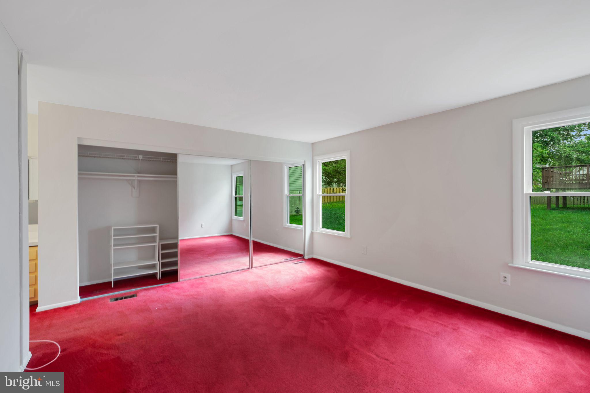 BENT TREE - Residential