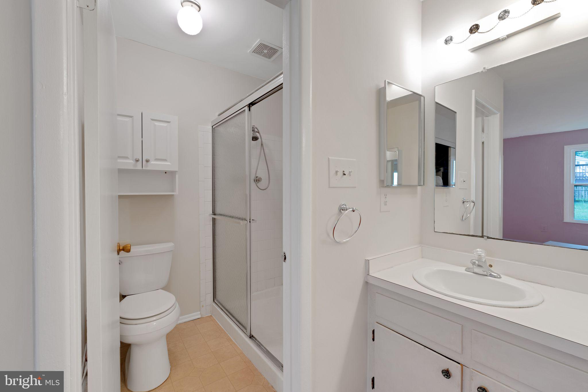 BENT TREE - Residential