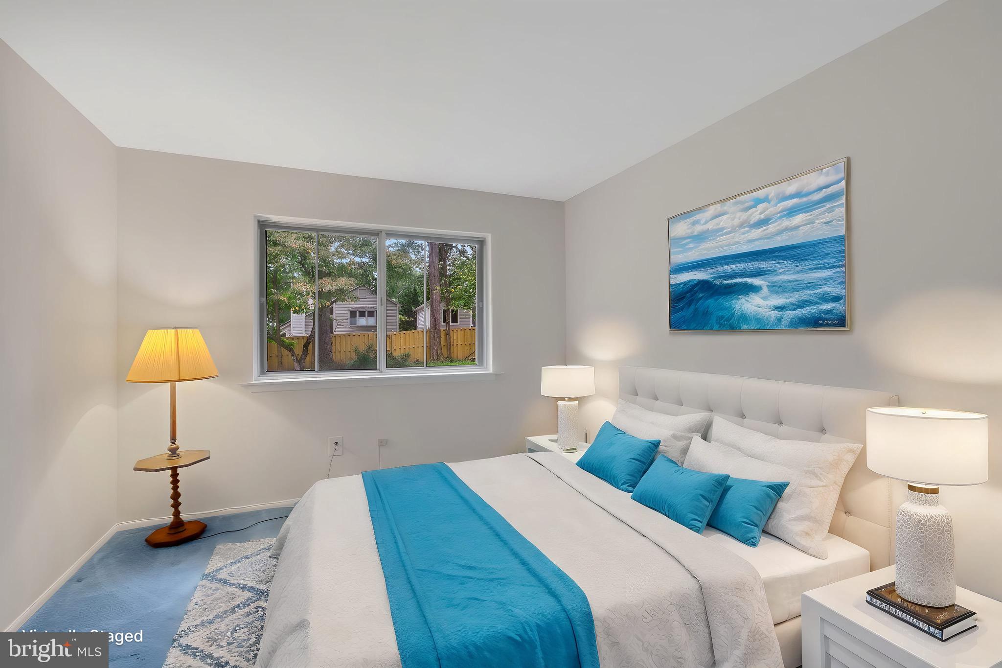 BENT TREE - Residential