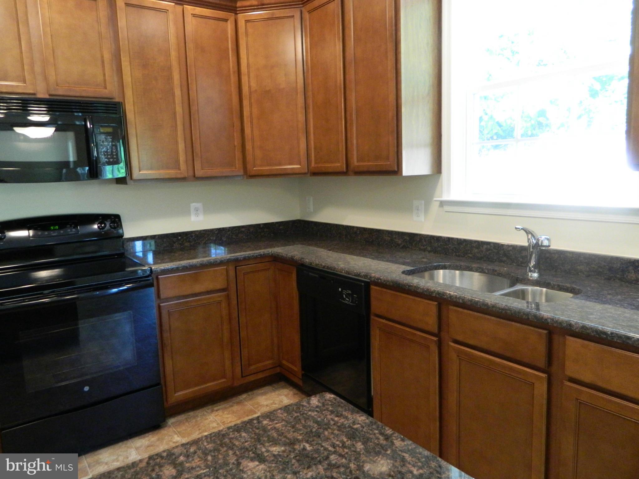 THE RESERVE AT TUDOR HALL - Residential