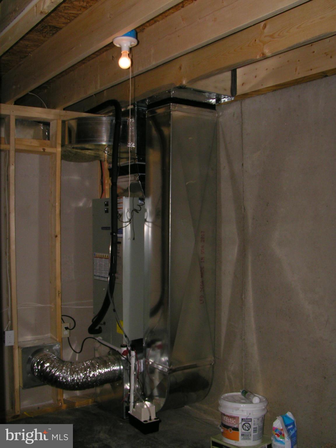 THE RESERVE AT TUDOR HALL - Residential