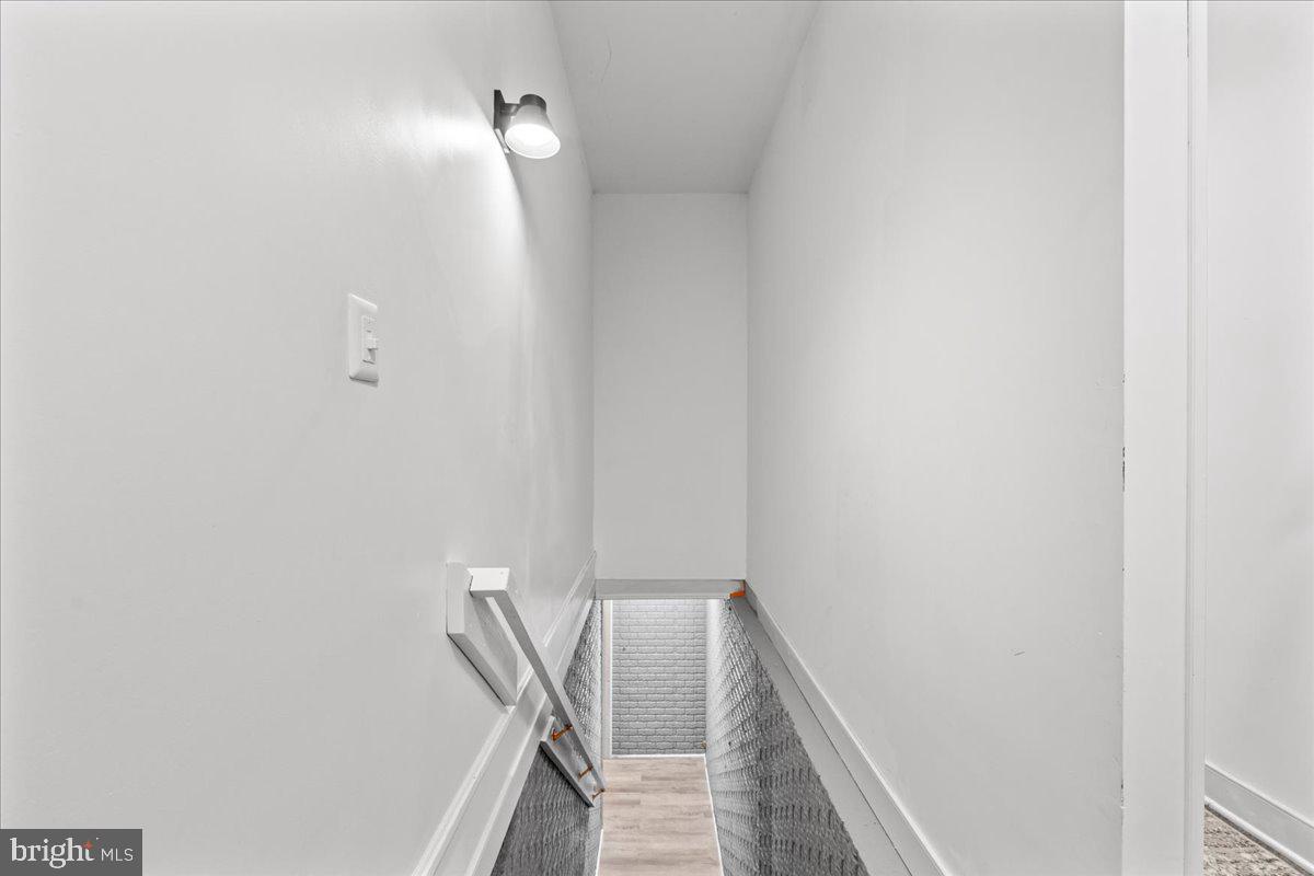 COURTHOUSE CROSSINGS - Residential