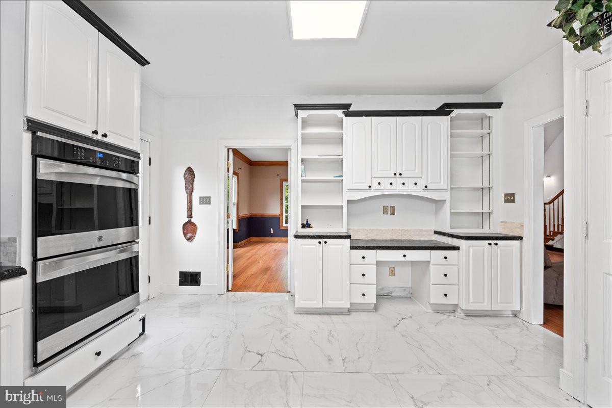 COURTHOUSE CROSSINGS - Residential