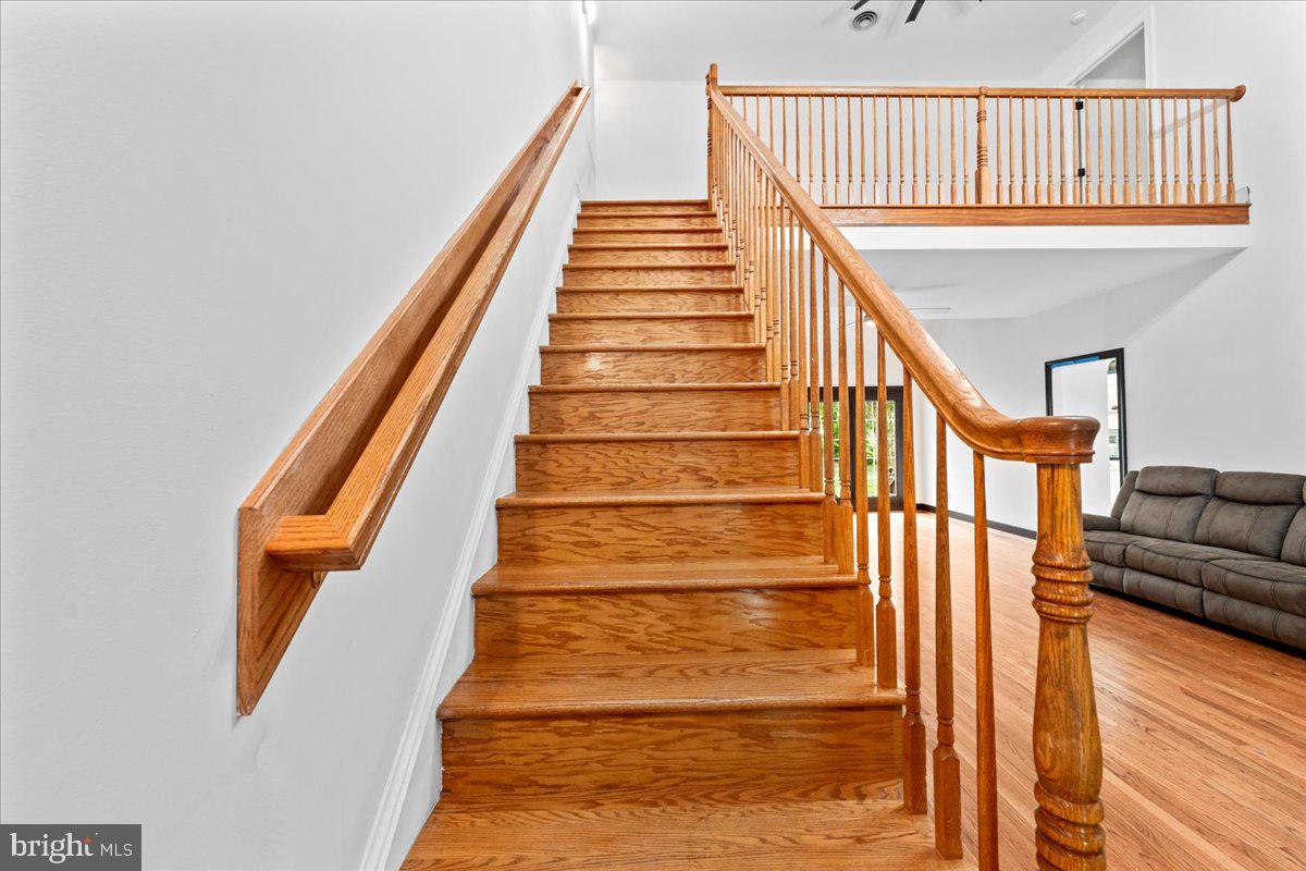COURTHOUSE CROSSINGS - Residential