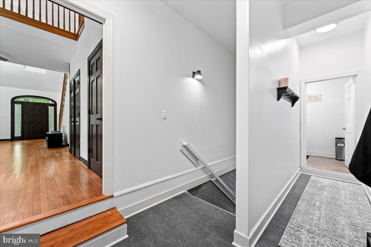 COURTHOUSE CROSSINGS - Residential