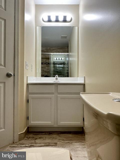 LAKE RIDGE - Residential