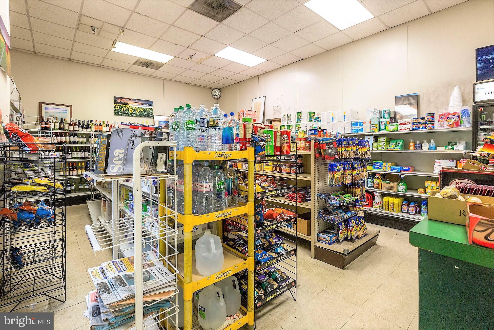 FRIENDSHIP HEIGHTS - Residential Lease