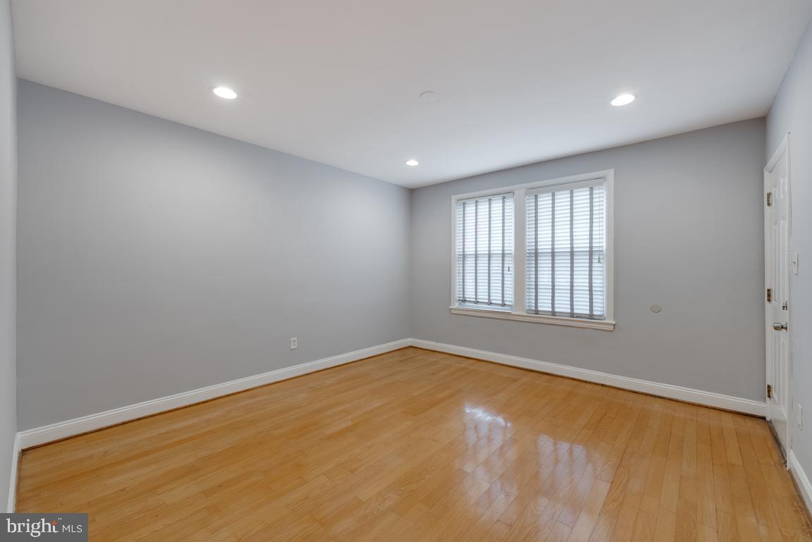1333 ADAMS STREET NE #2