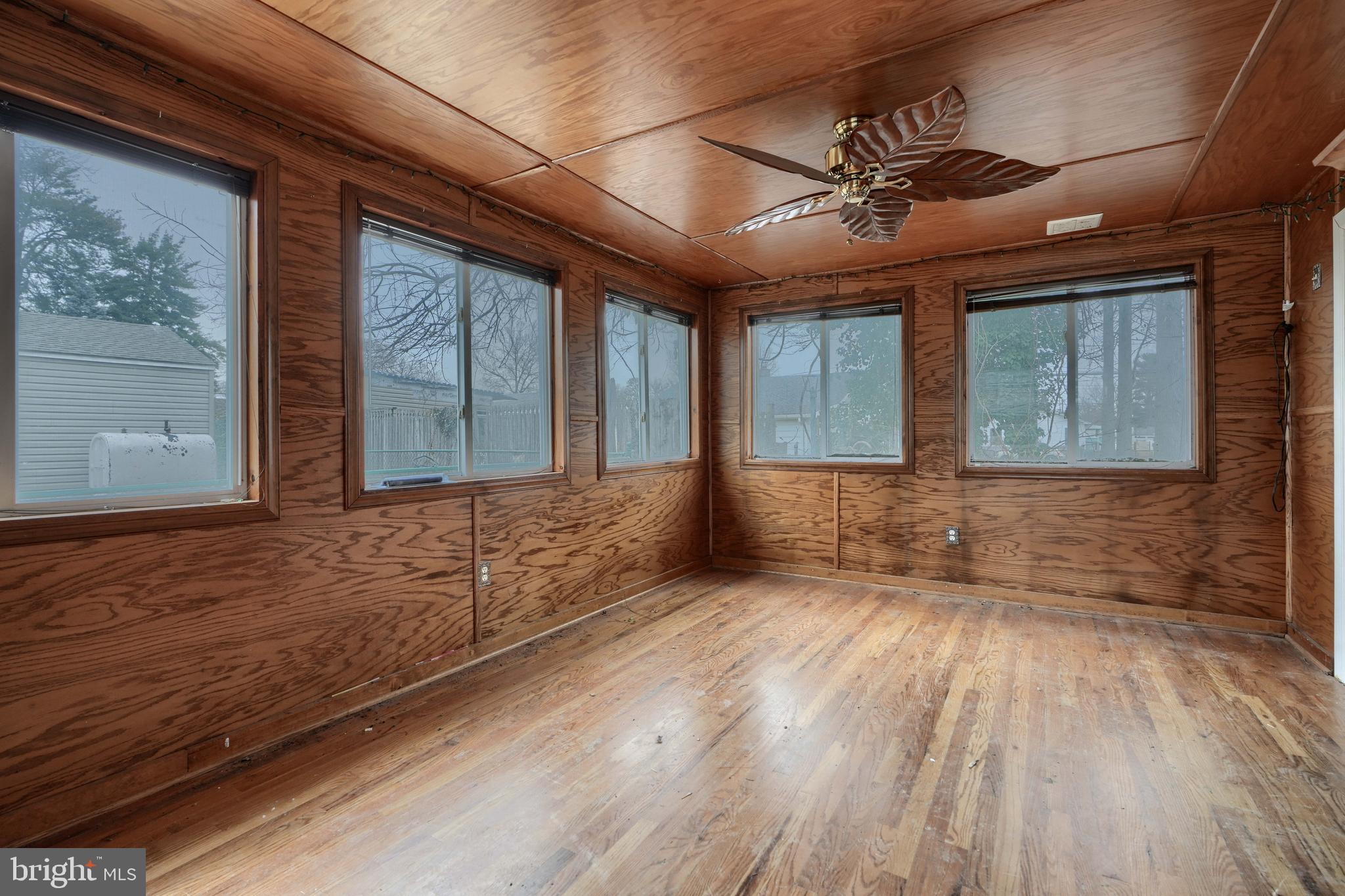 STANSBURY MANOR - Residential