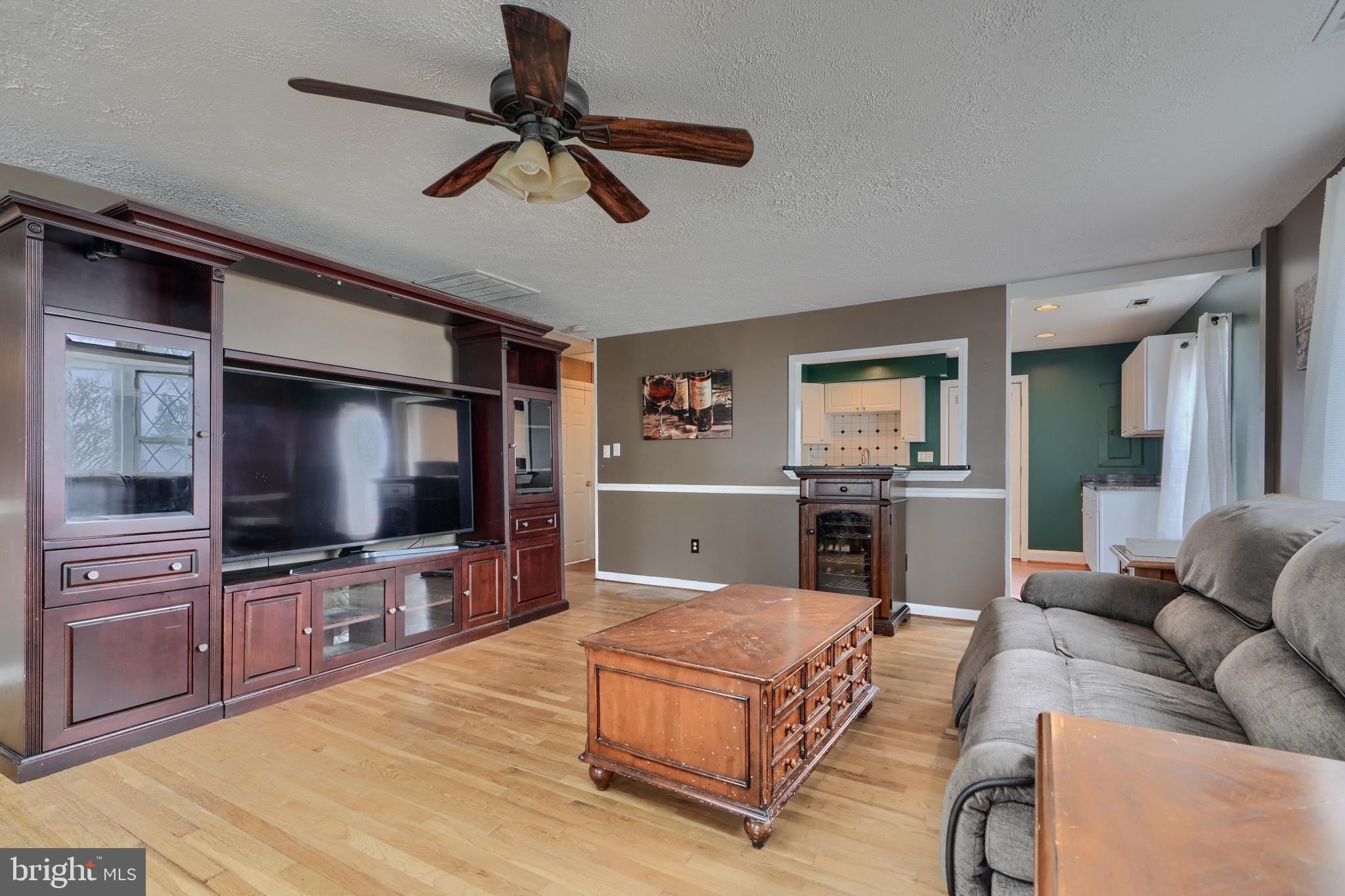 STANSBURY MANOR - Residential