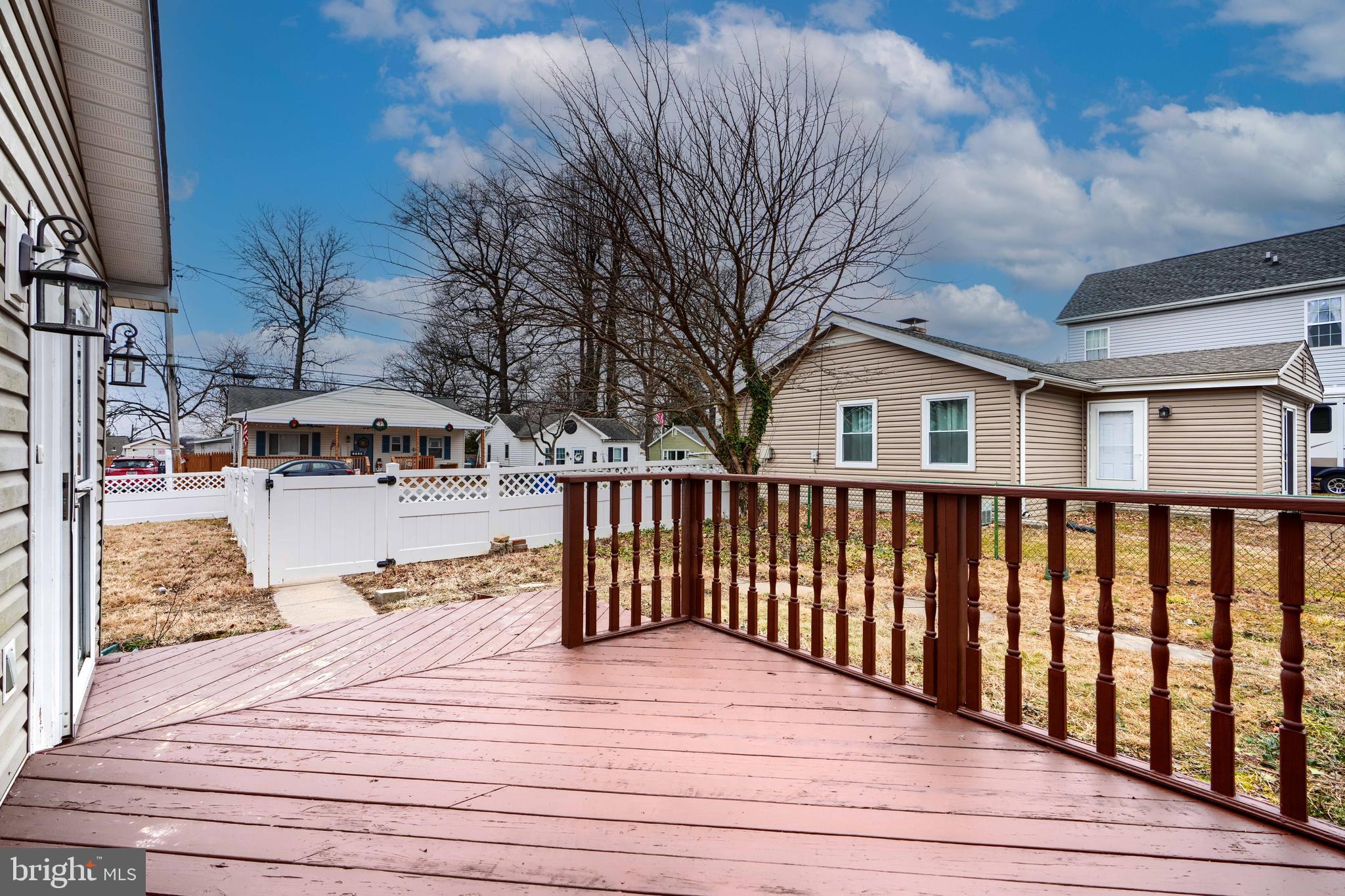 STANSBURY MANOR - Residential