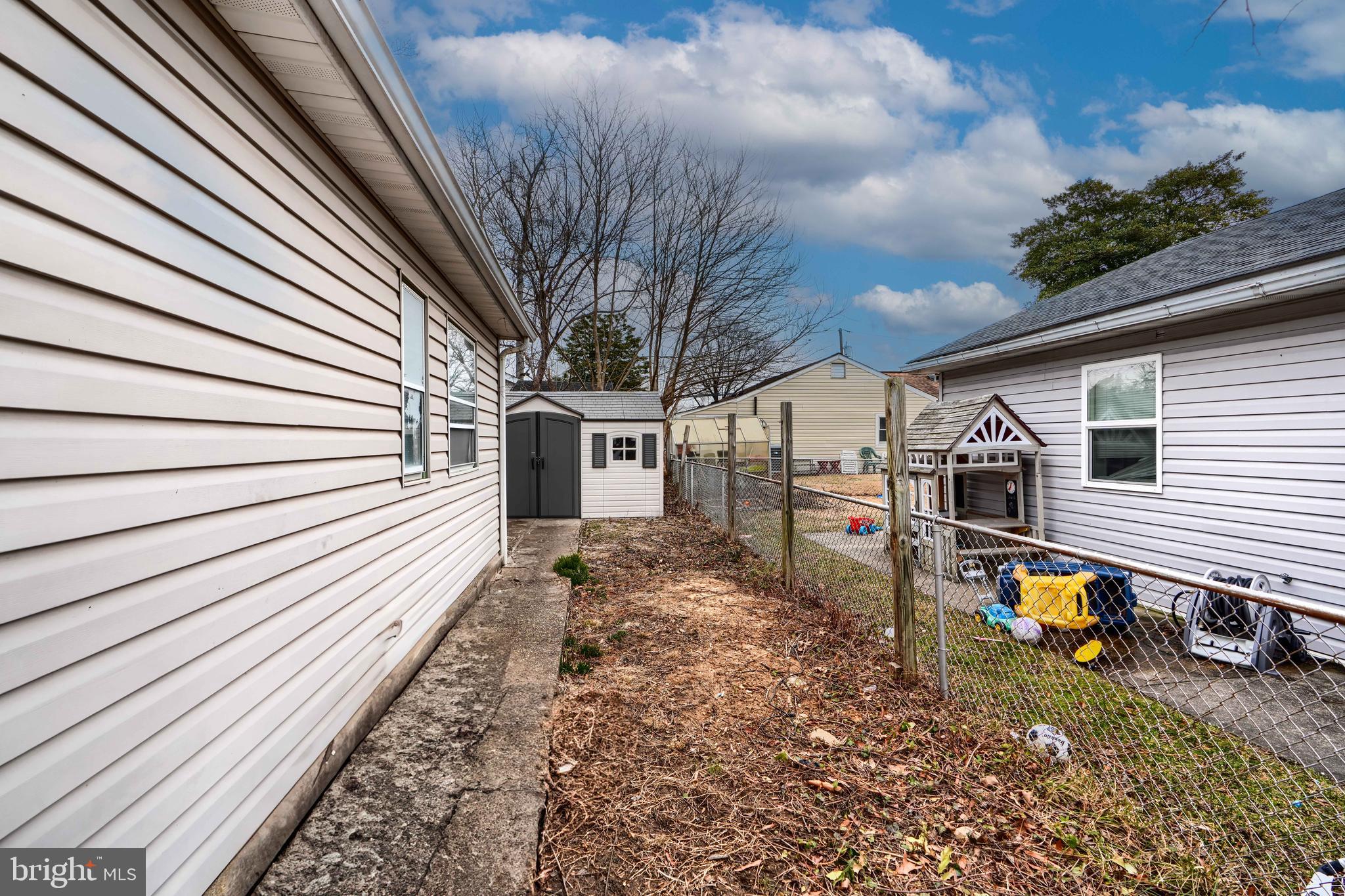 STANSBURY MANOR - Residential