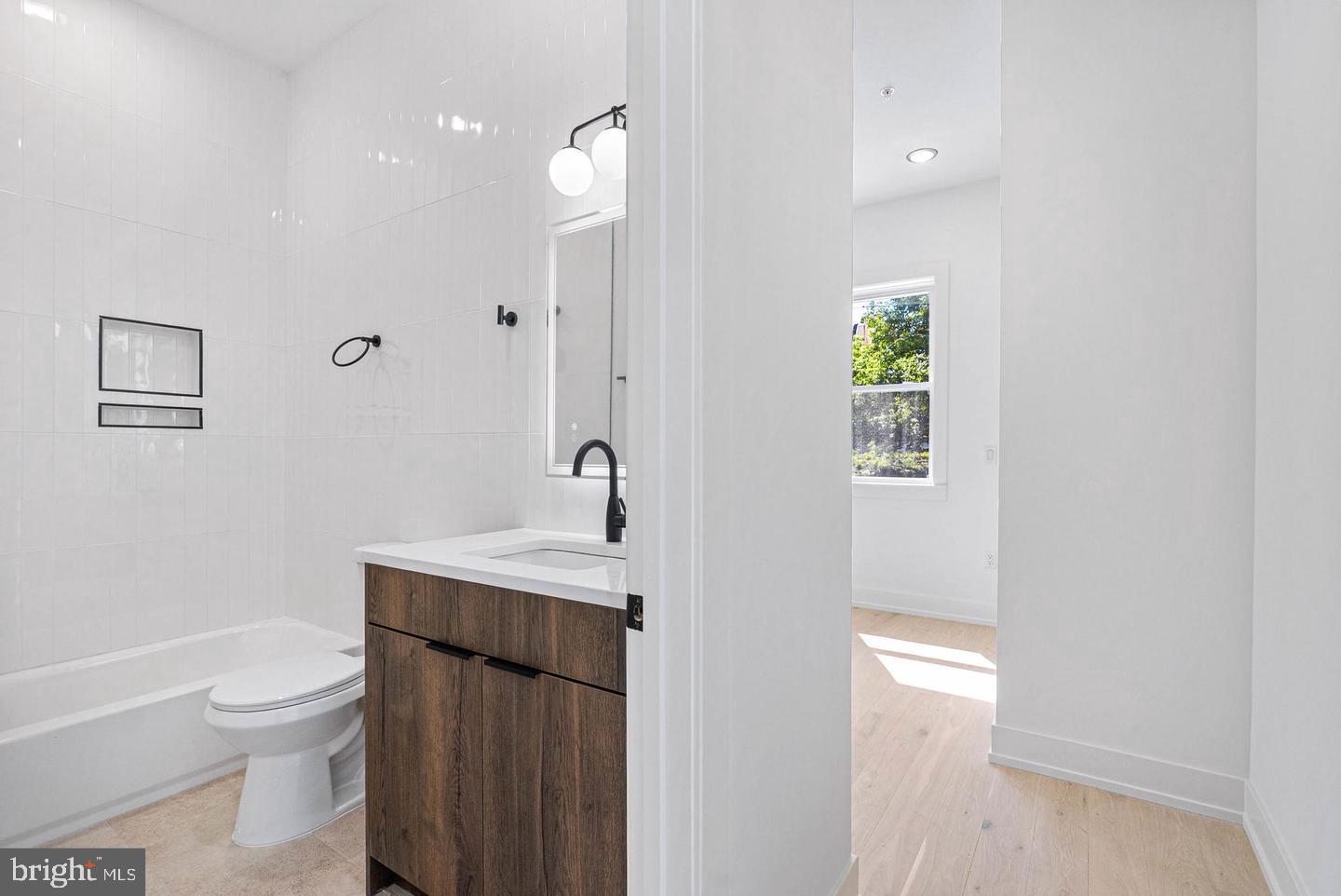 OLDE KENSINGTON - Residential