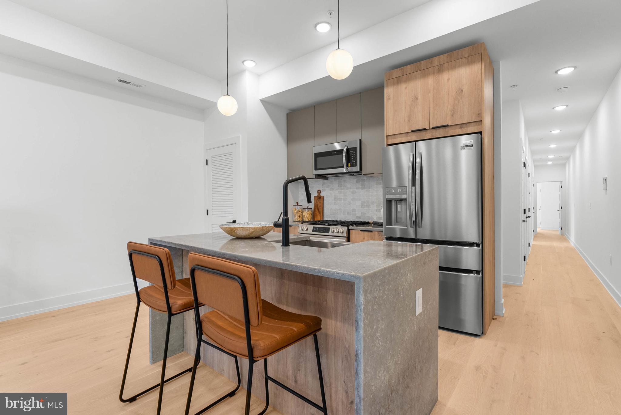 OLDE KENSINGTON - Residential