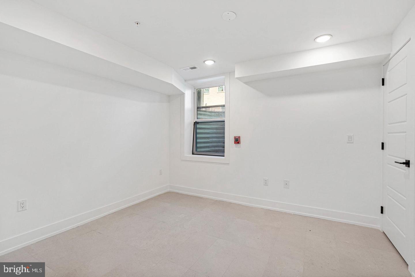 OLDE KENSINGTON - Residential