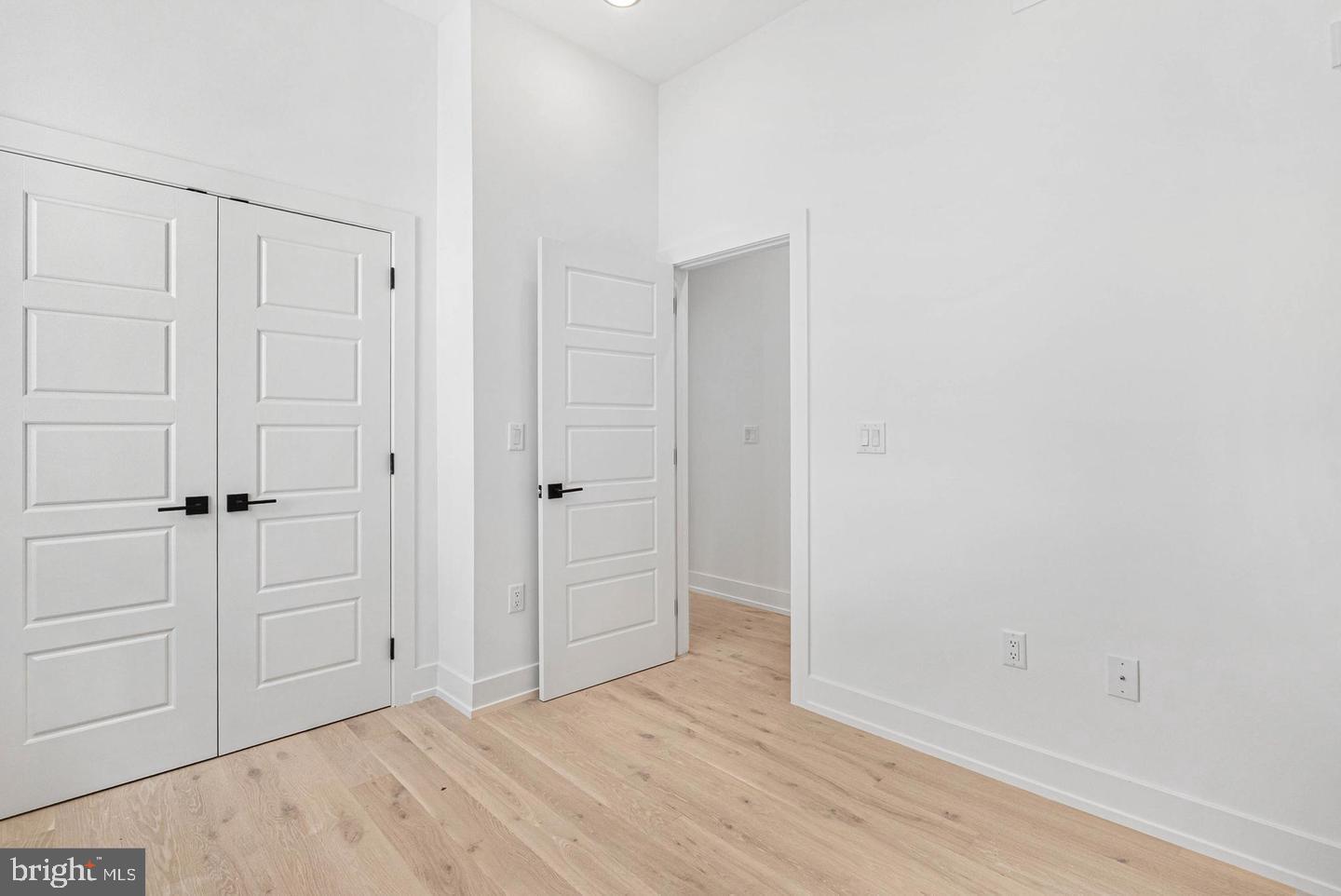 OLDE KENSINGTON - Residential