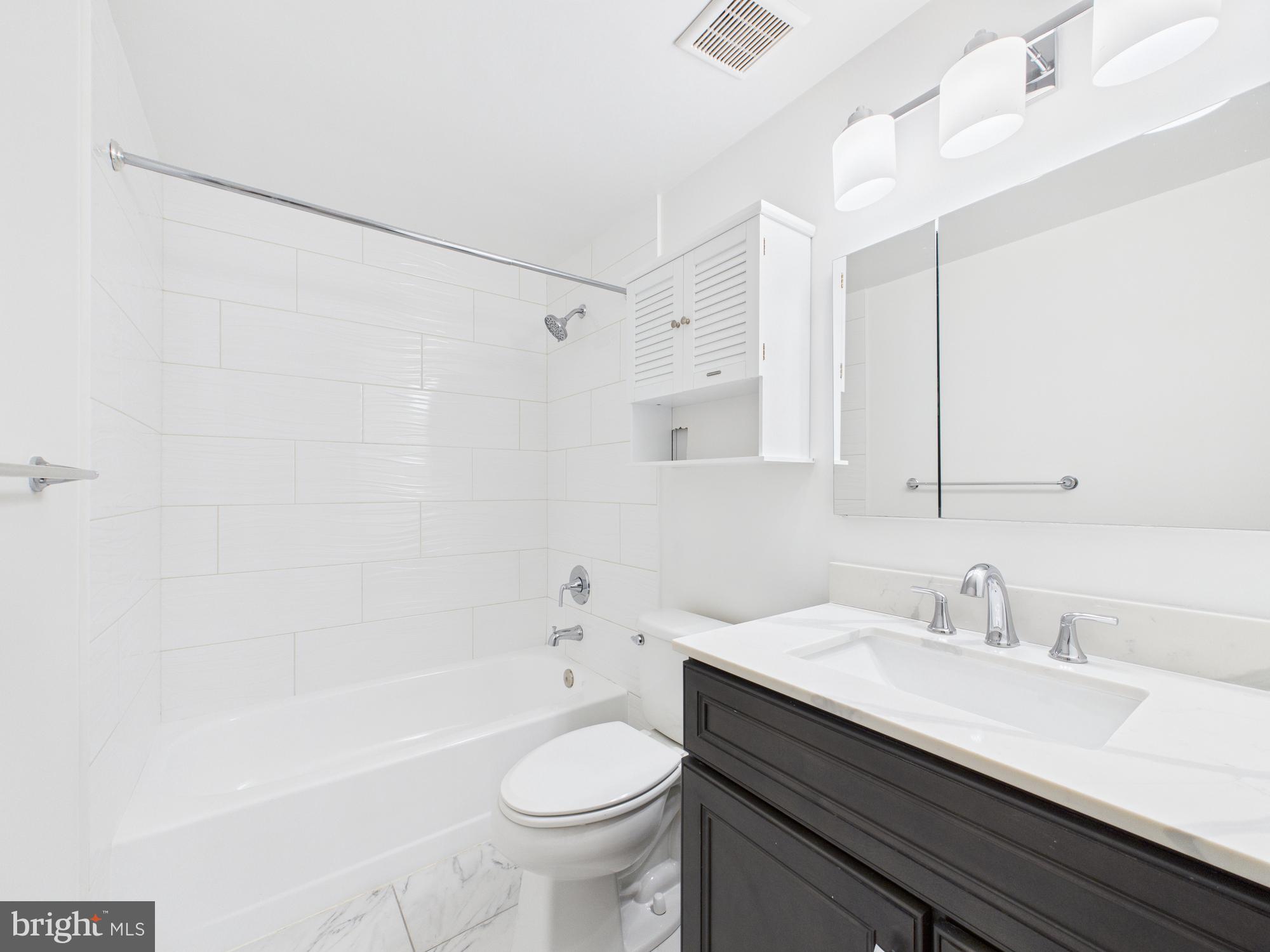 NEW BRITAIN - Residential