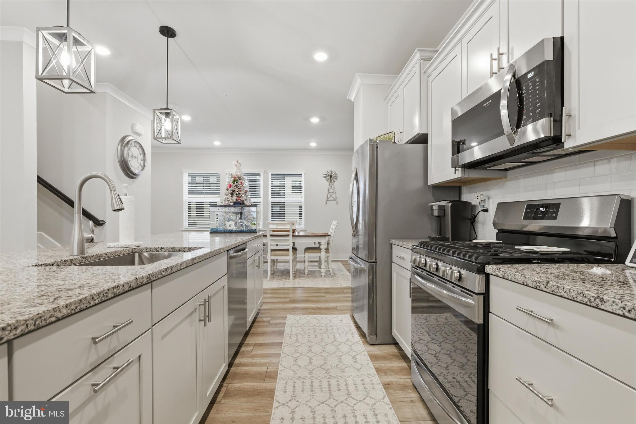 TANYARD SHORES - Residential