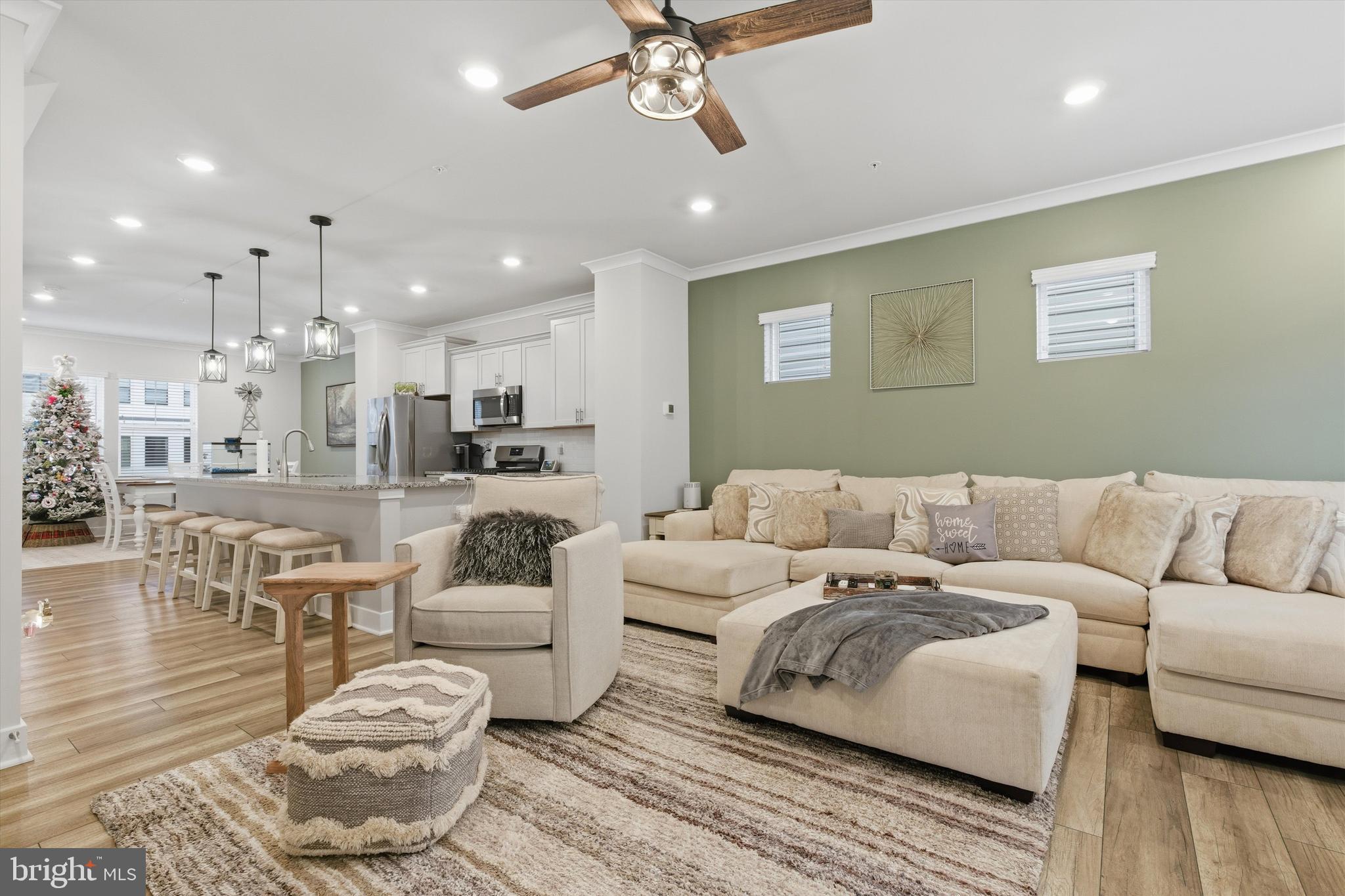 TANYARD SHORES - Residential