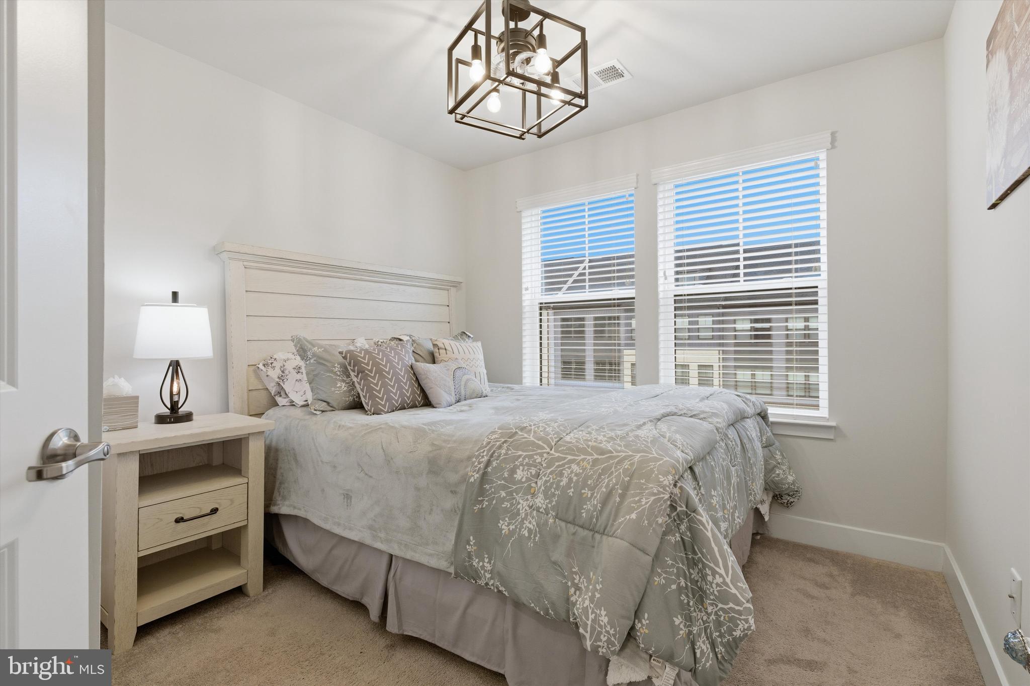 TANYARD SHORES - Residential