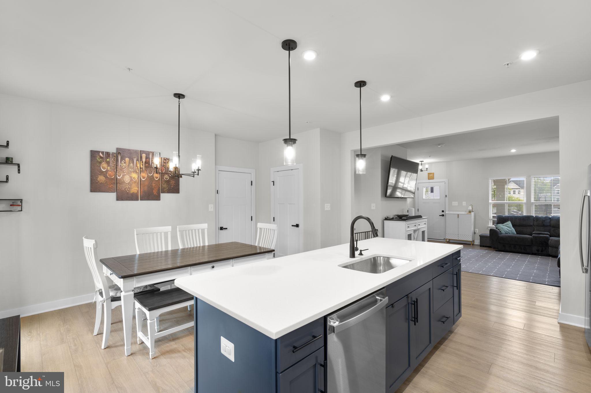 BELLE AIR TOWNHOMES - Residential