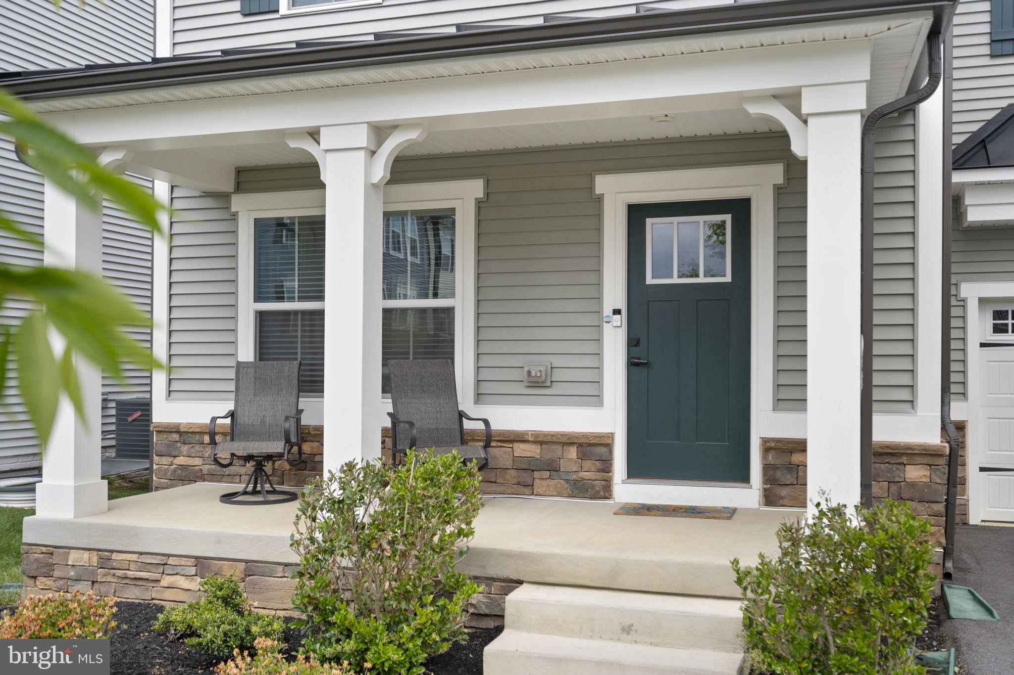 BELLE AIR TOWNHOMES - Residential