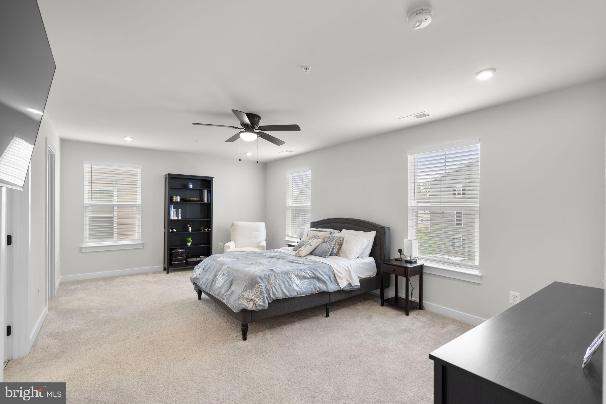 BELLE AIR TOWNHOMES - Residential