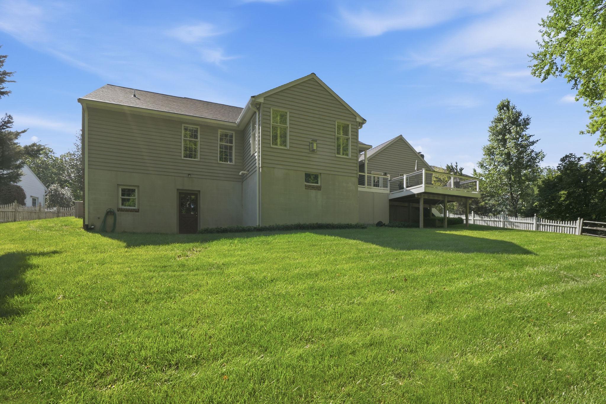 MOUNT HEBRON - Residential