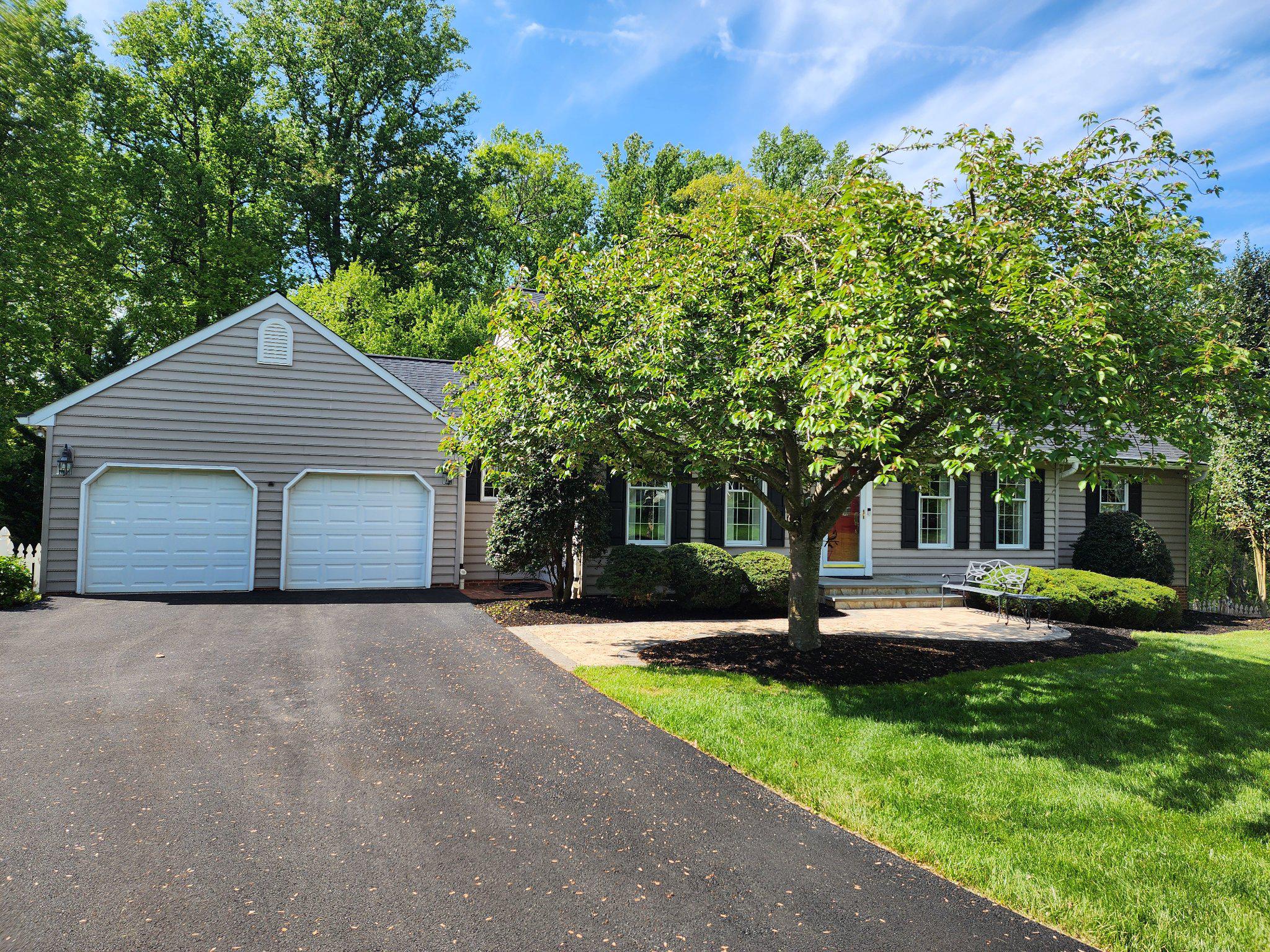 MOUNT HEBRON - Residential