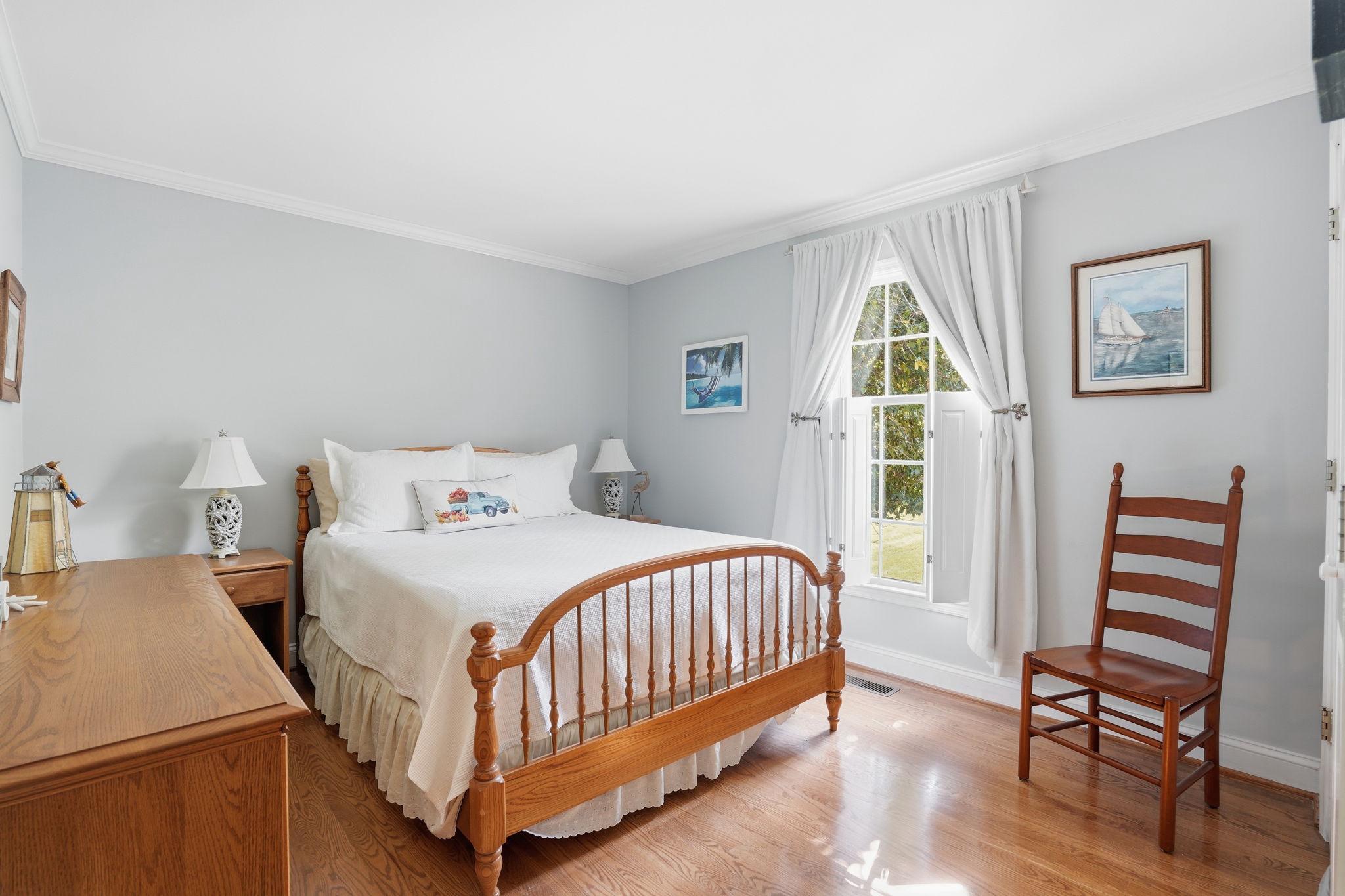 MOUNT HEBRON - Residential
