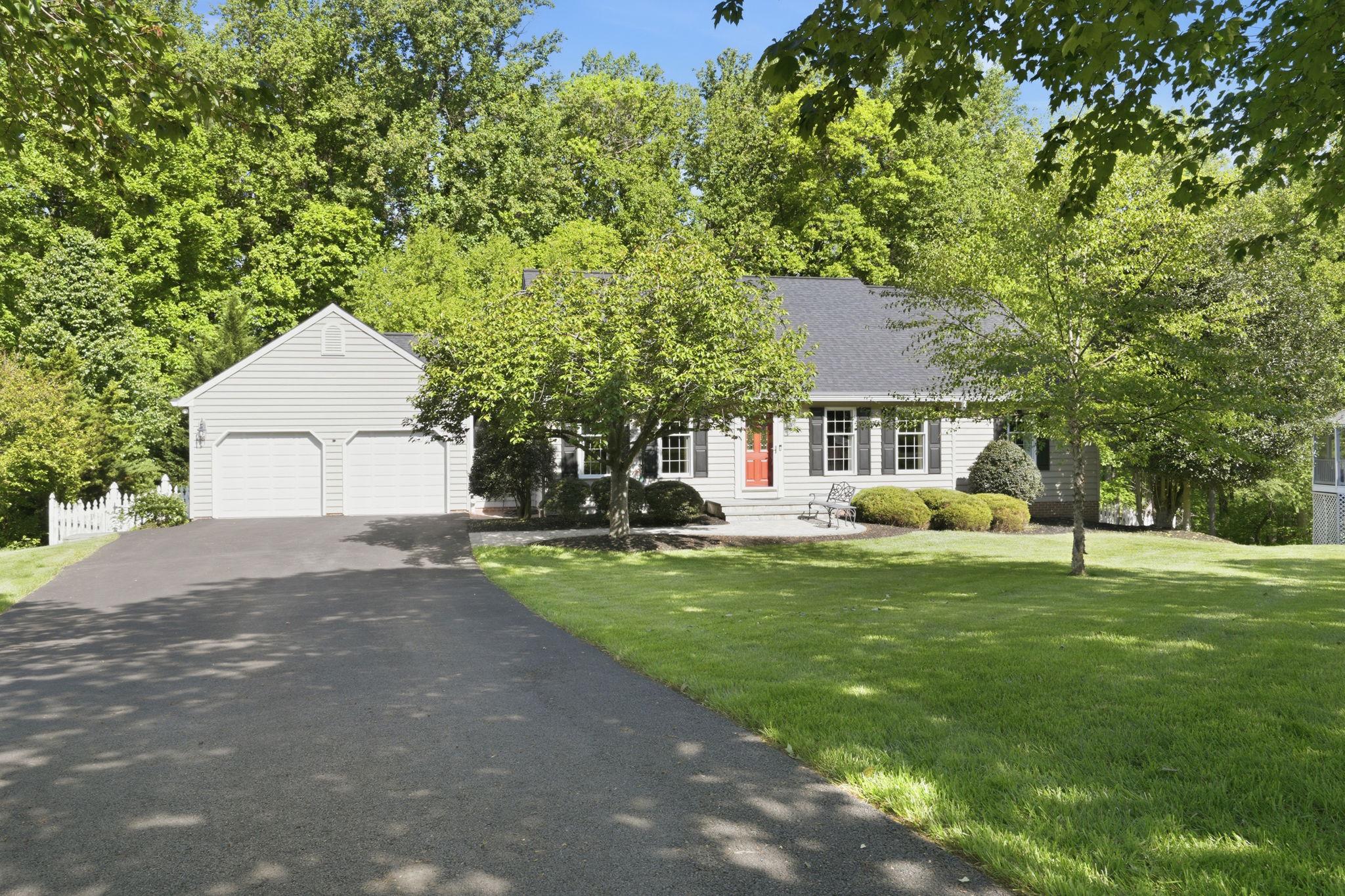 MOUNT HEBRON - Residential