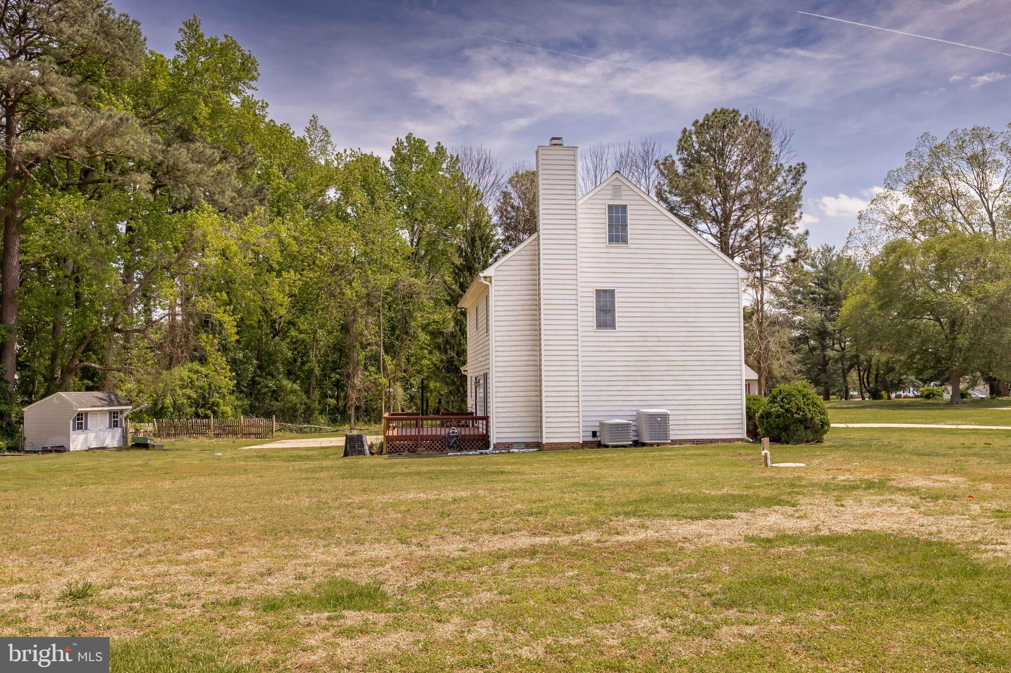 CROSS CREEK - Residential
