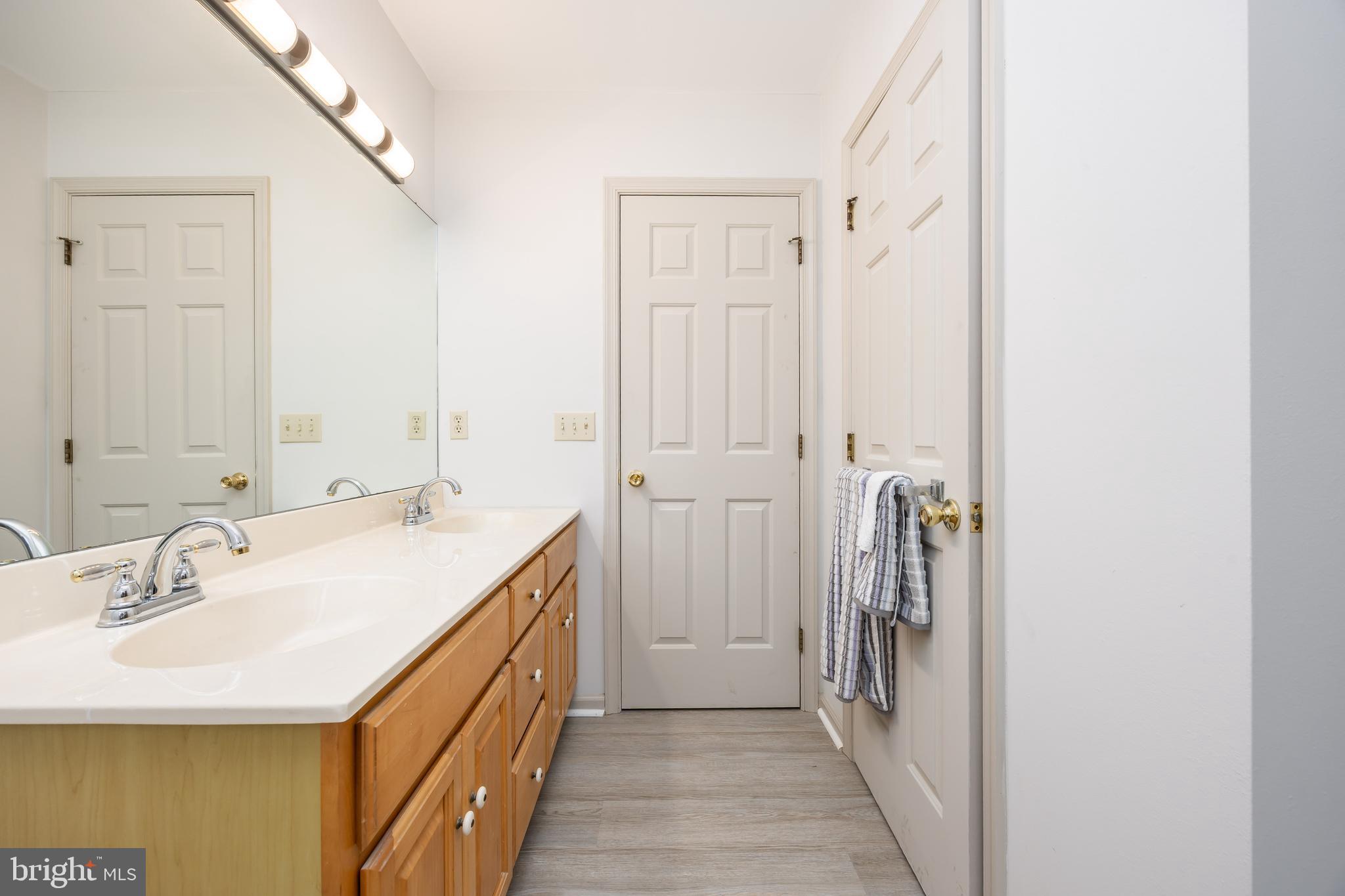 CROSS CREEK - Residential