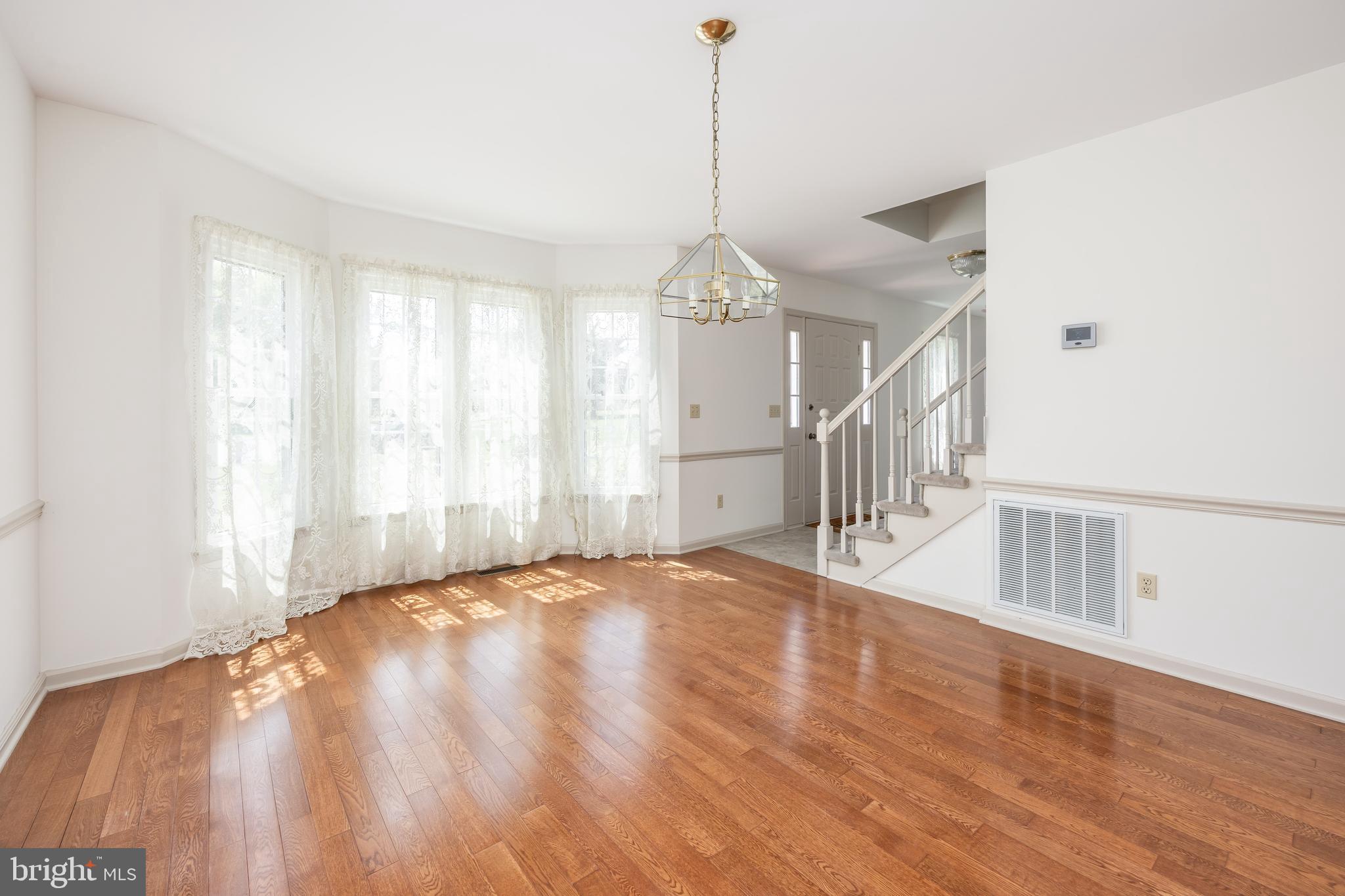 CROSS CREEK - Residential