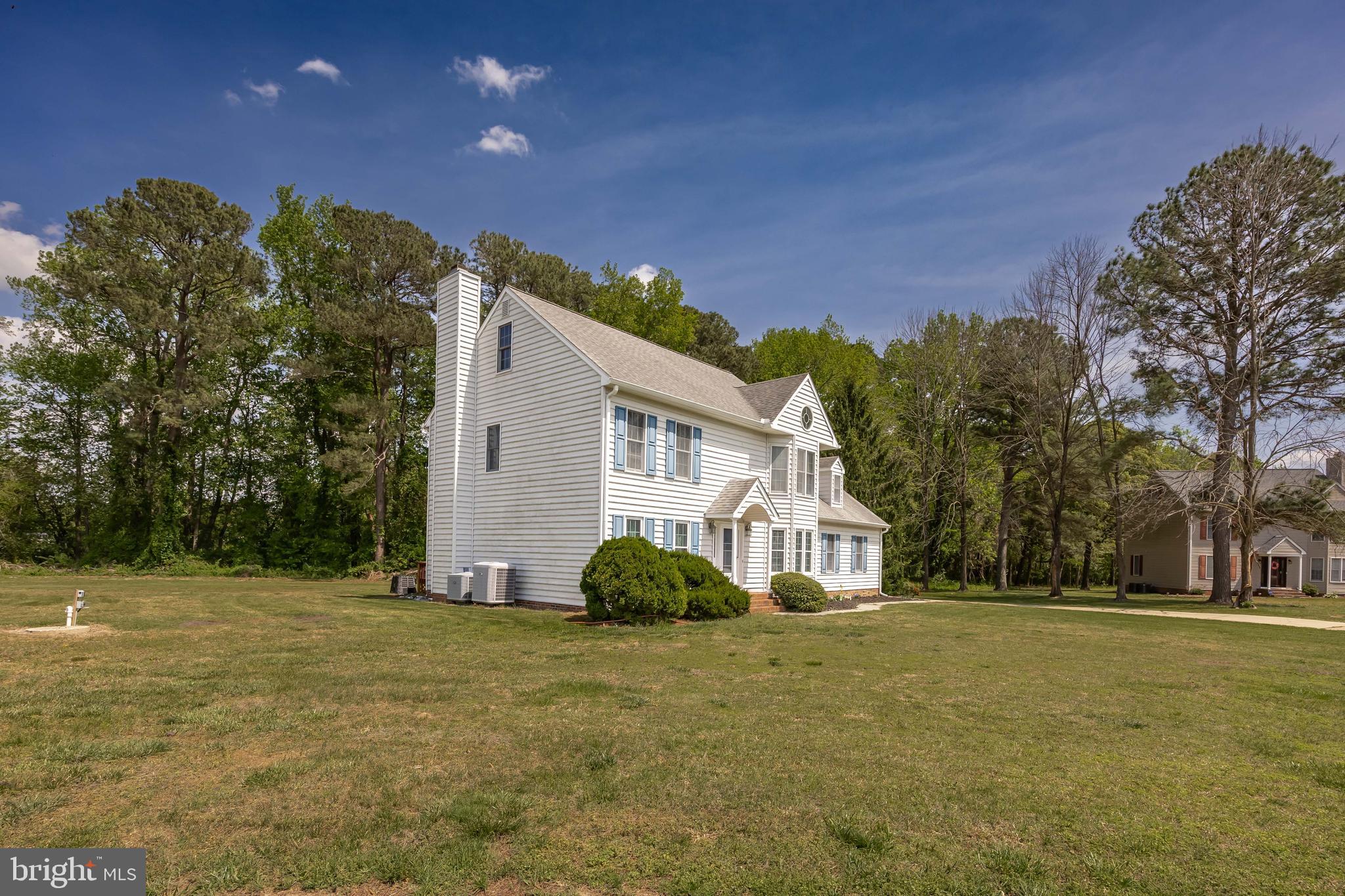 CROSS CREEK - Residential