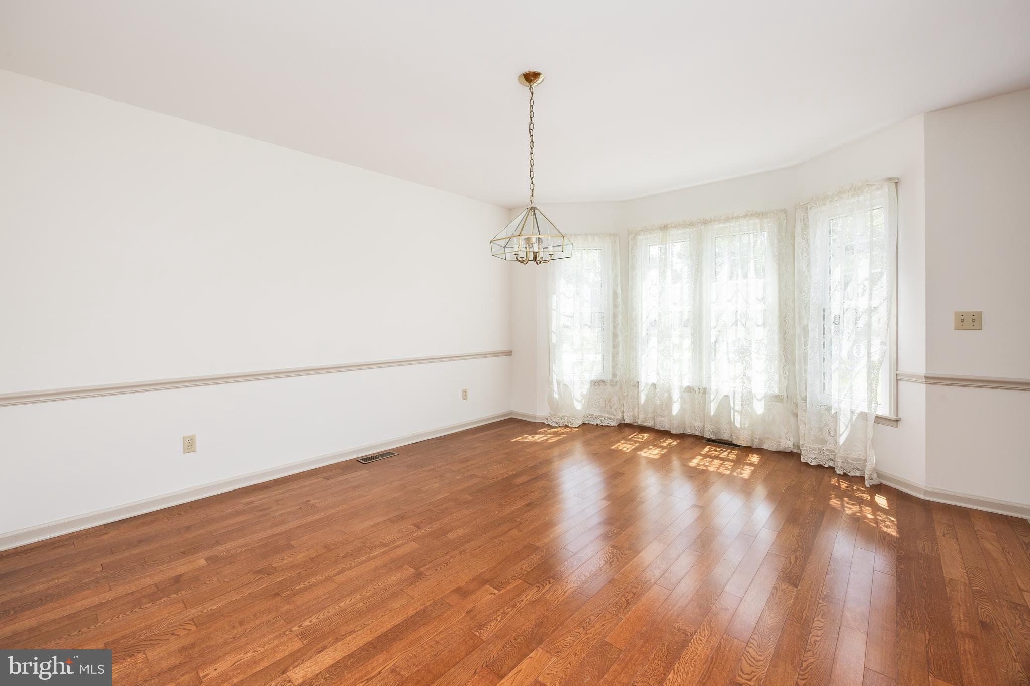 CROSS CREEK - Residential