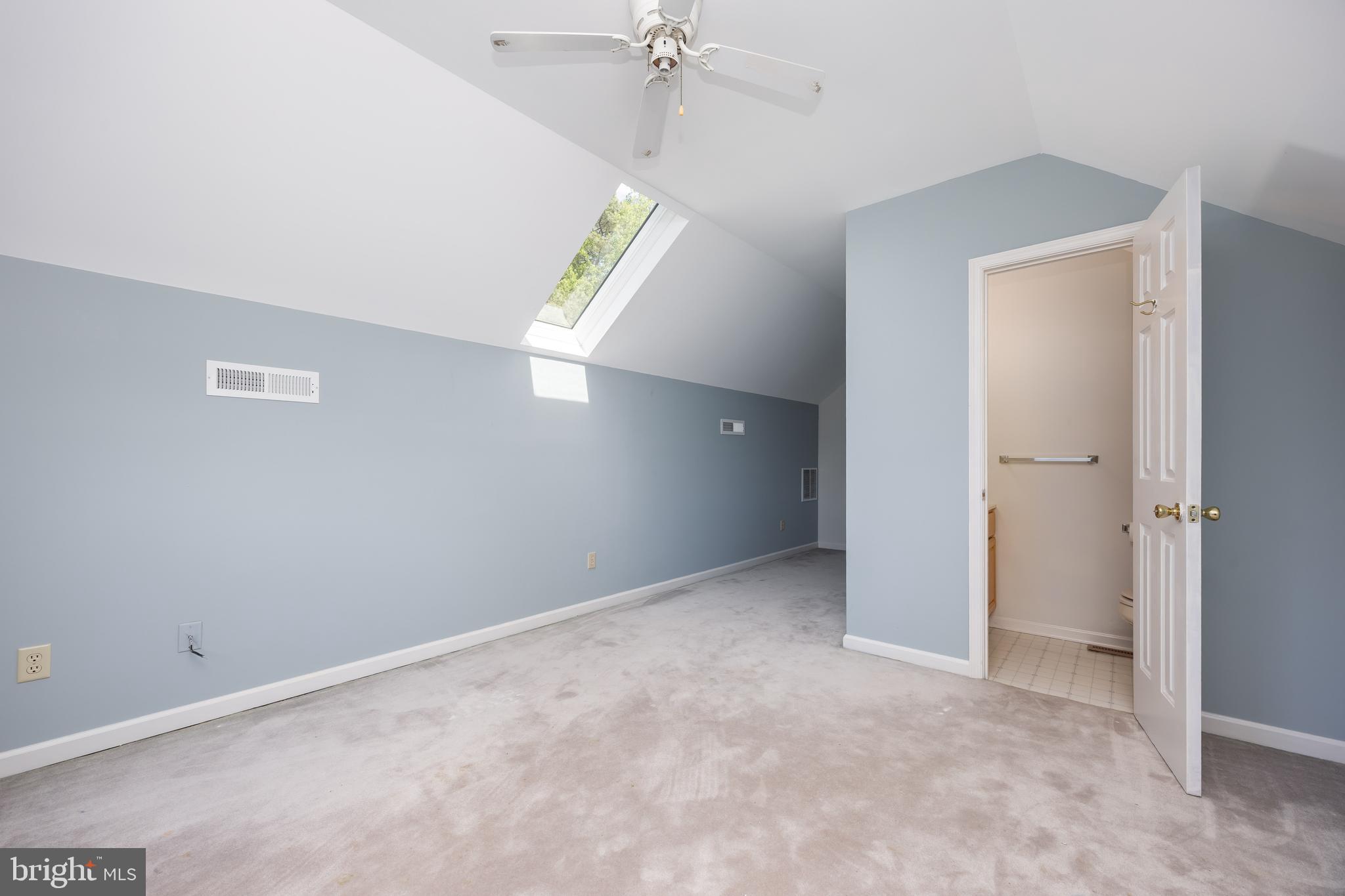 CROSS CREEK - Residential