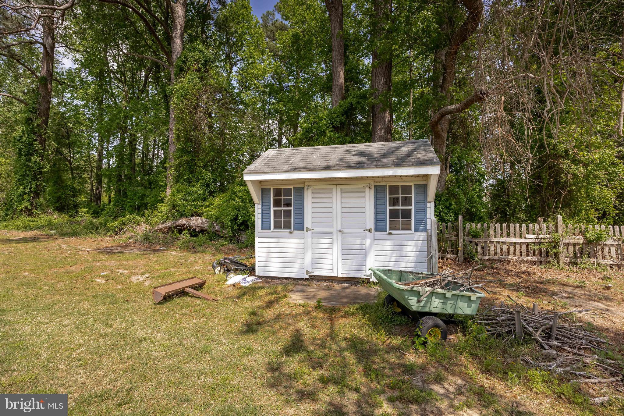 CROSS CREEK - Residential