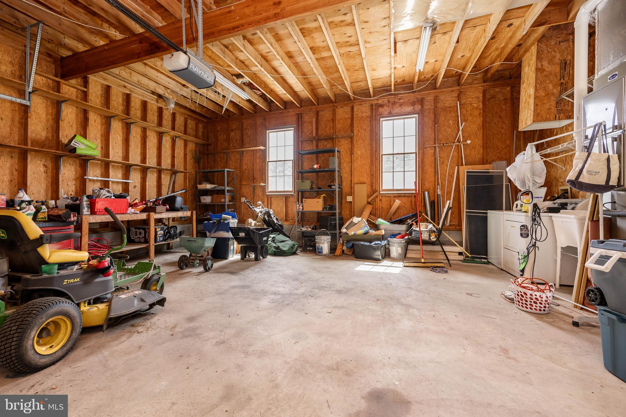 CROSS CREEK - Residential