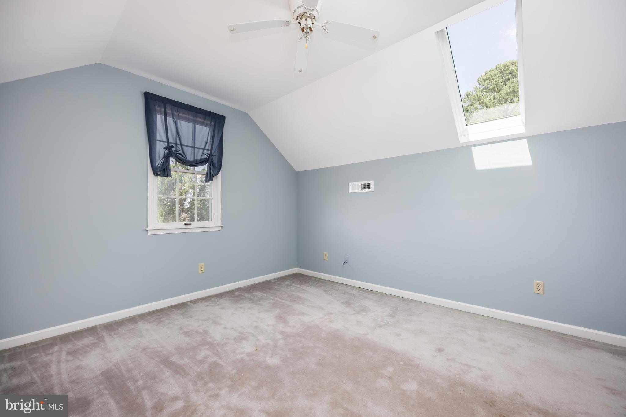 CROSS CREEK - Residential