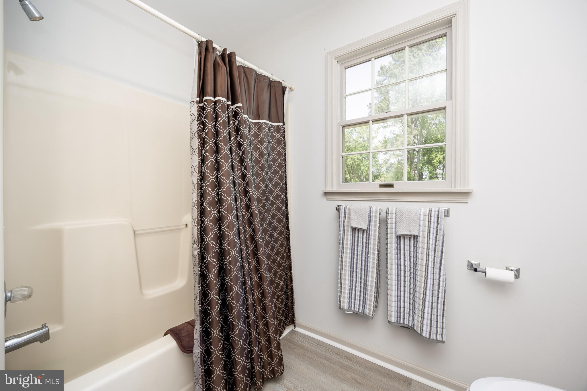 CROSS CREEK - Residential