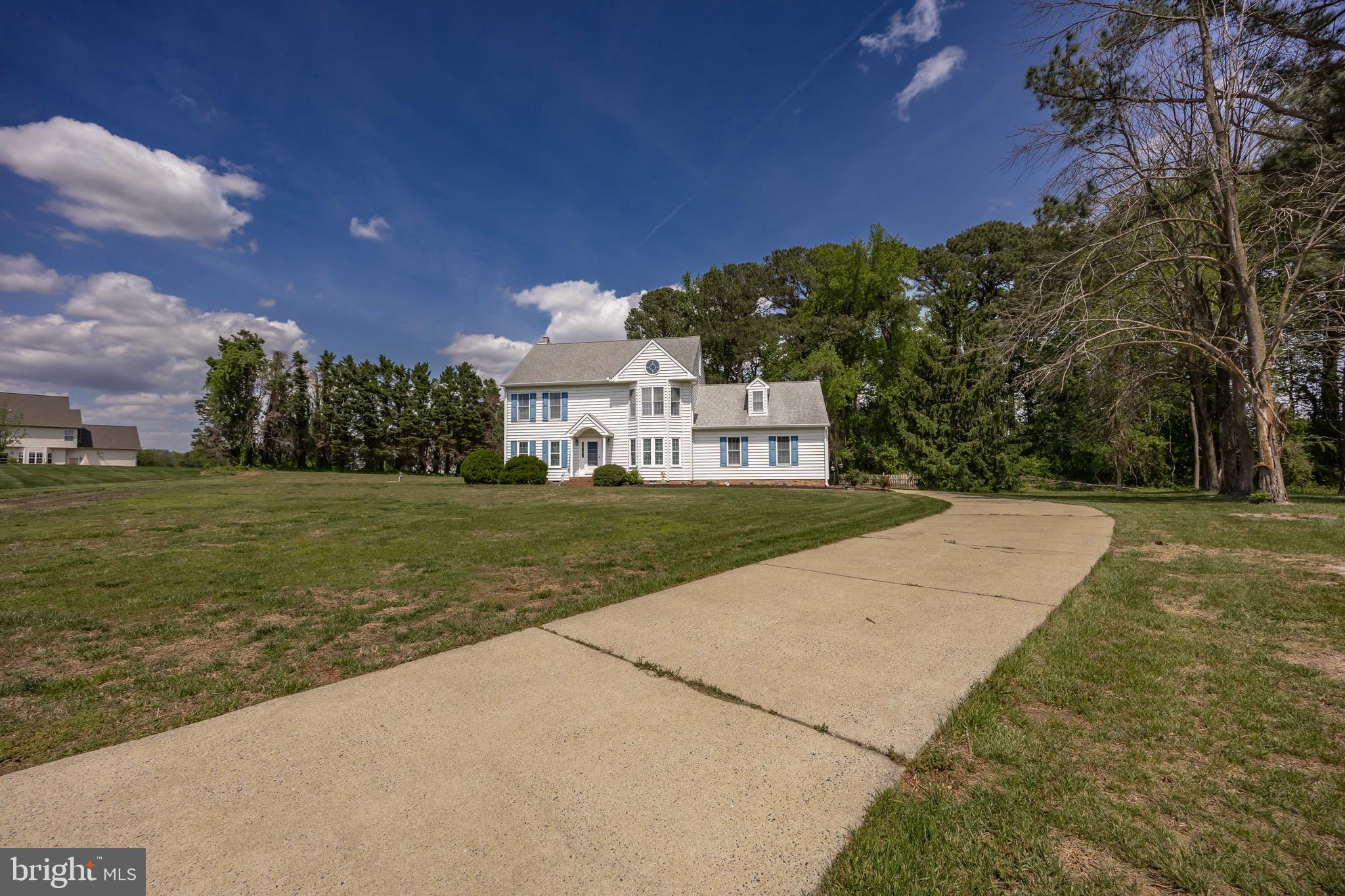 CROSS CREEK - Residential