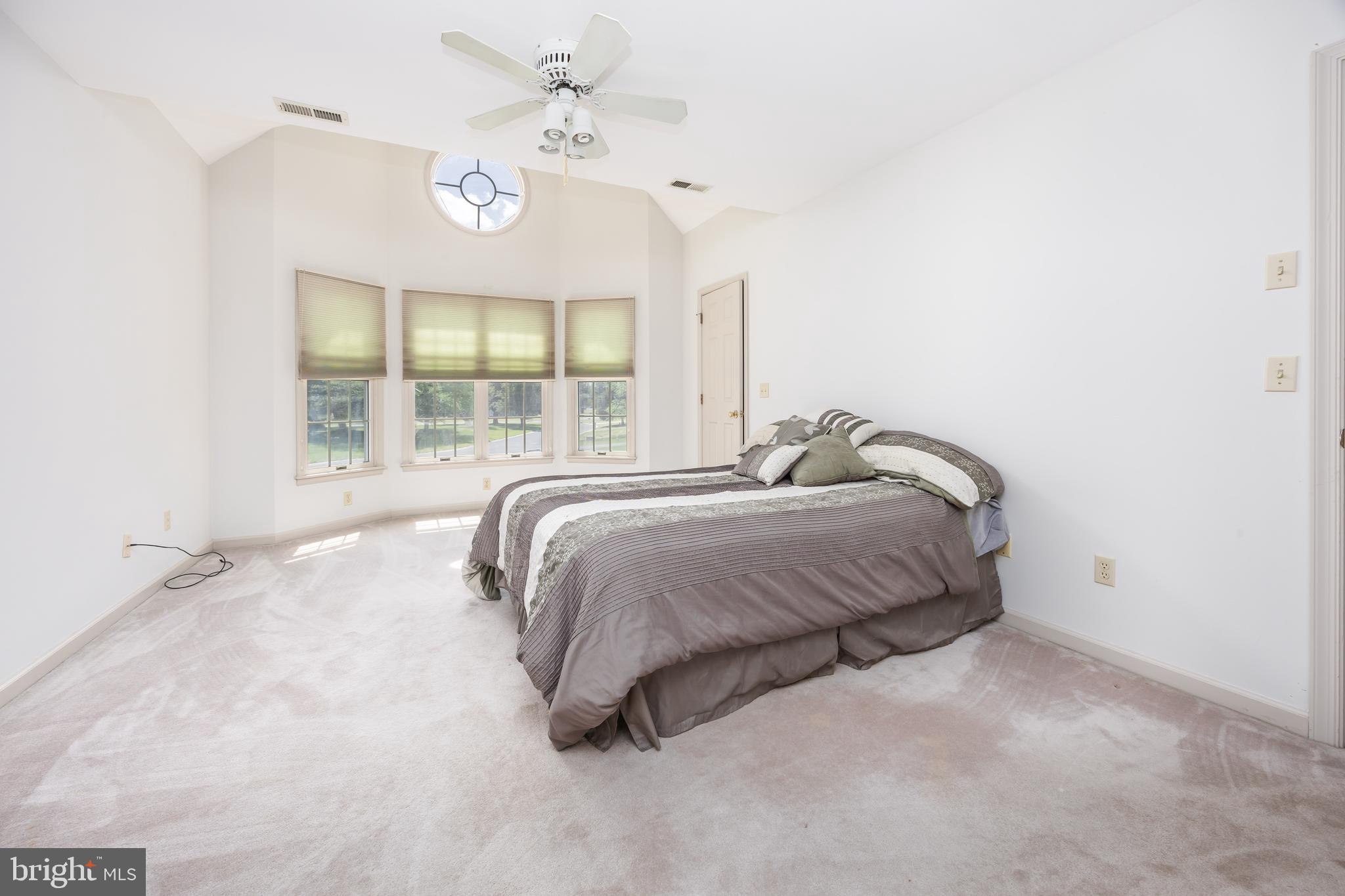 CROSS CREEK - Residential