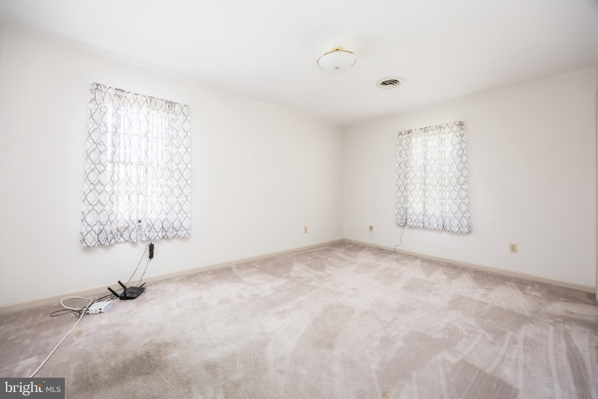 CROSS CREEK - Residential