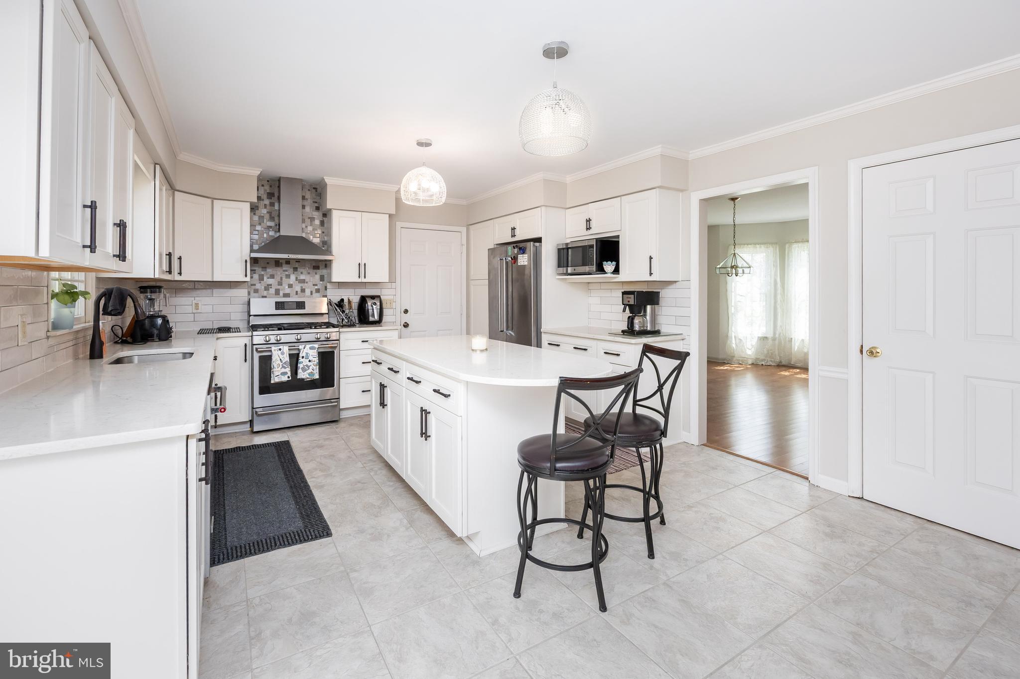 CROSS CREEK - Residential