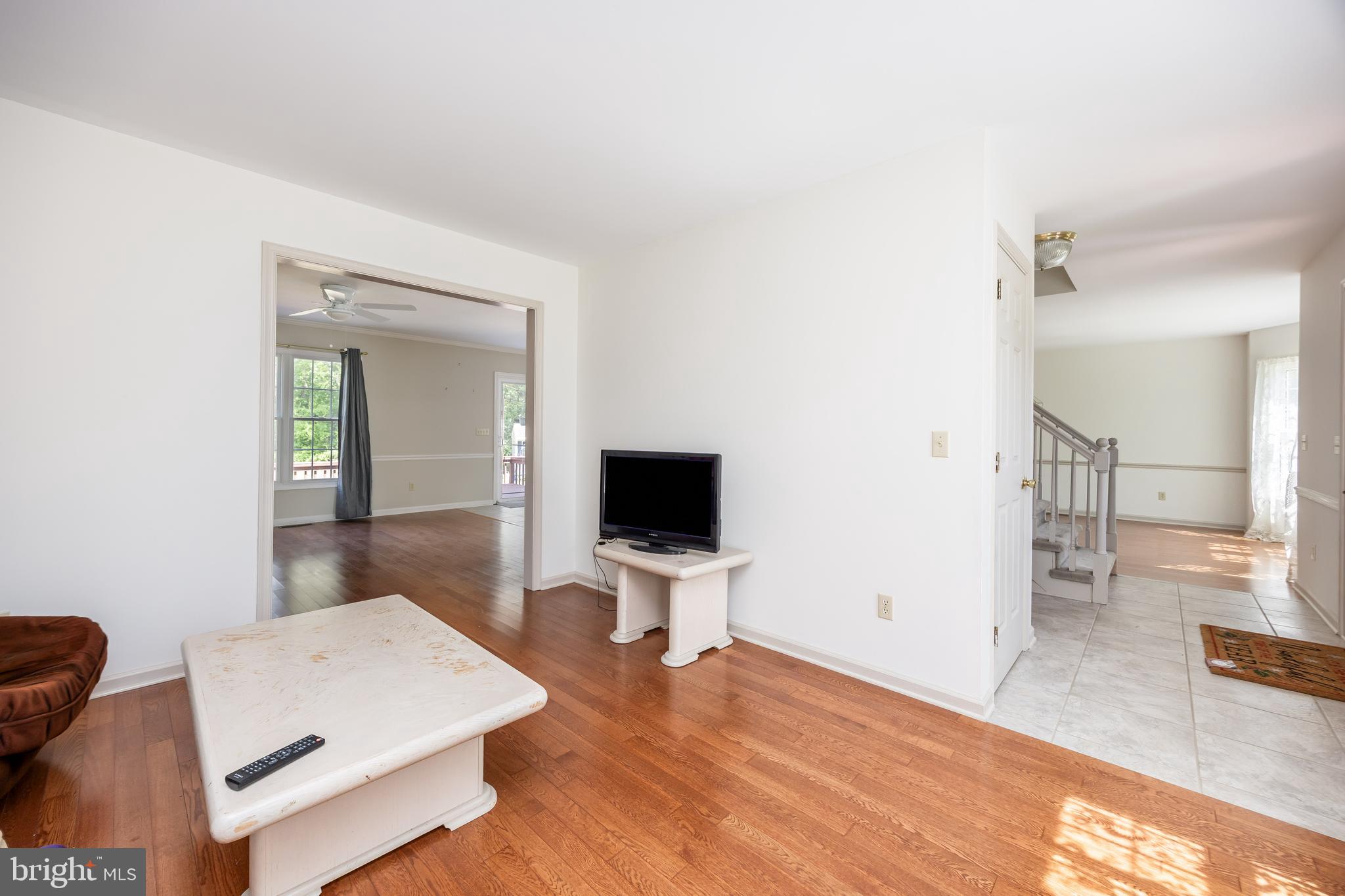 CROSS CREEK - Residential